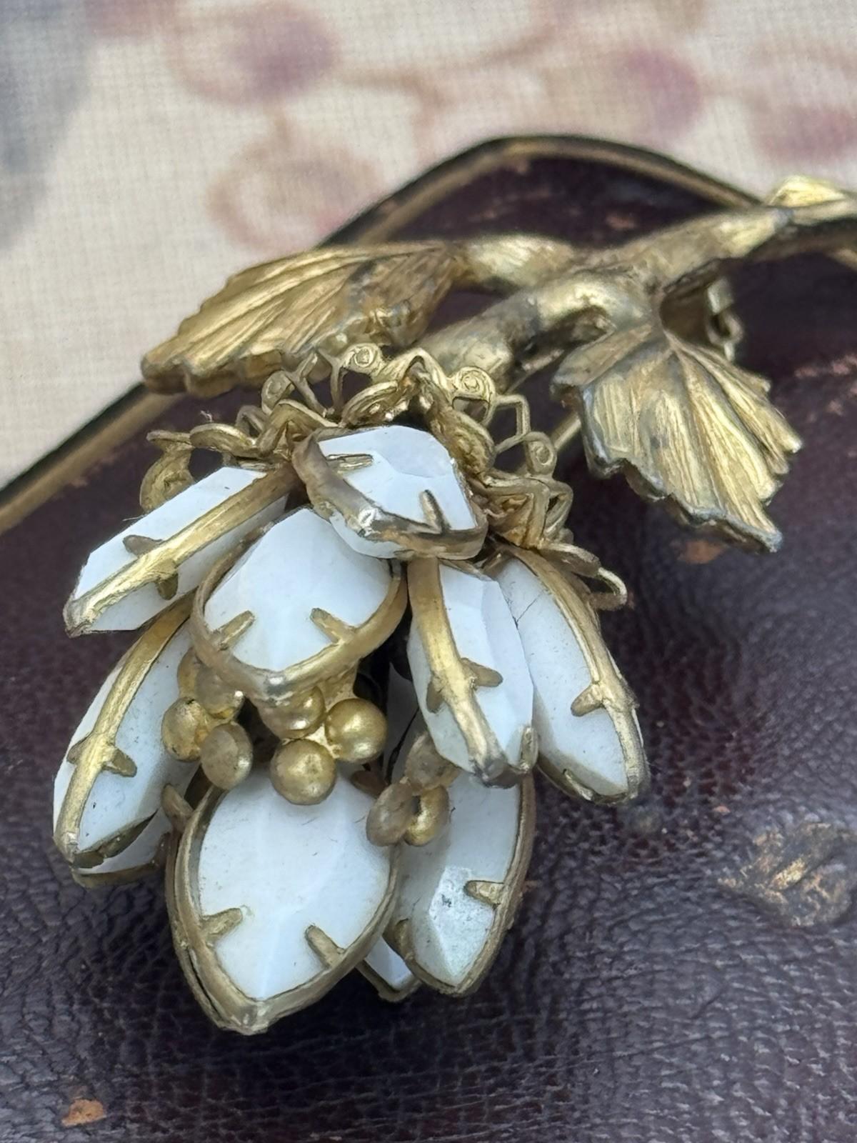 Vintage Brooch Milk Glass Flower Gold Tone Stem and Leaves 2.75” x 1.25”