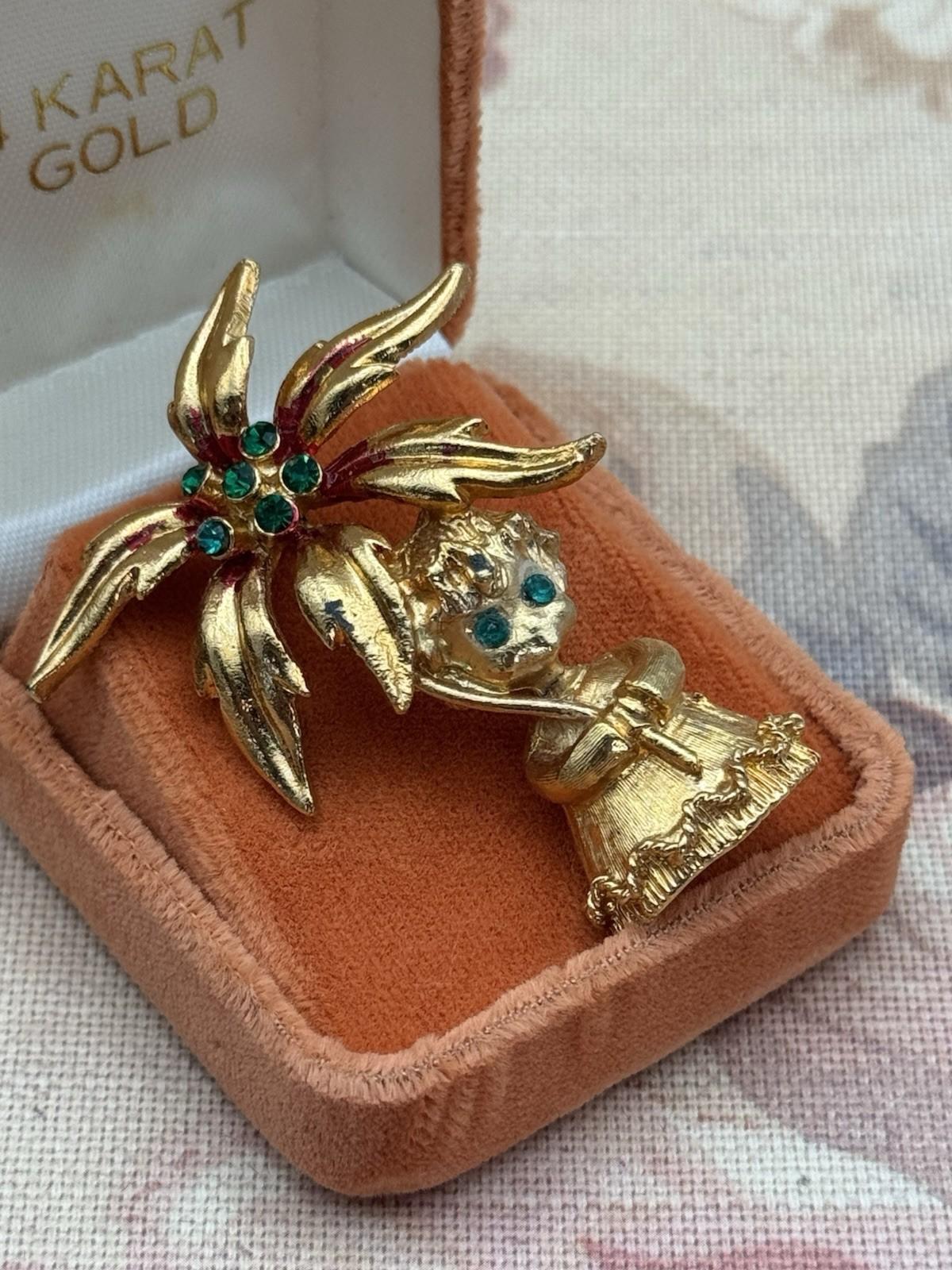 Vintage Mylu Brooch Angel with Poinsettia Goldtone Green Rhinestones Holiday 2”