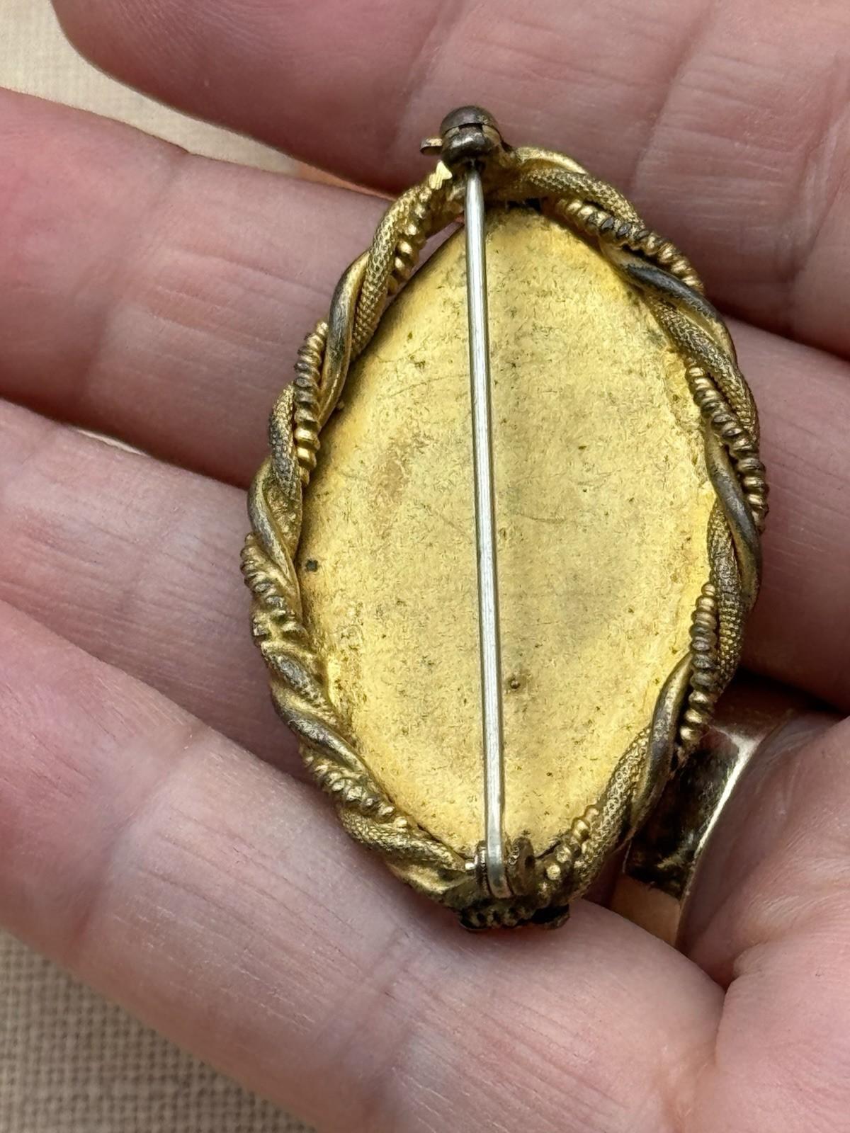 Vintage Brooch Orange Glass Cabochon Goldtone Rope Twist Frame 1930s