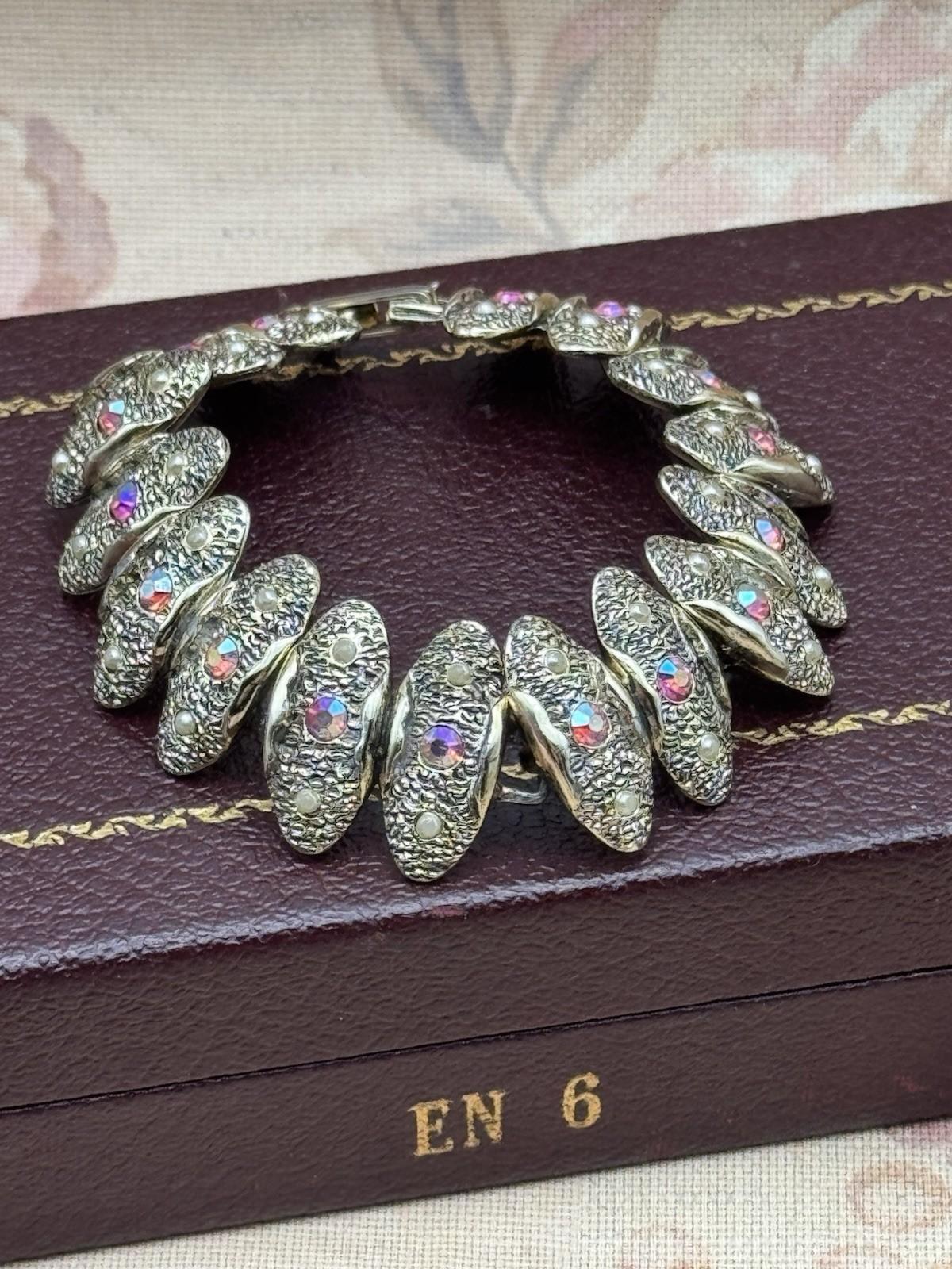 Vintage Judy Lee Bracelet – 7” Aurora Borealis Rhinestones & Faux Pearls