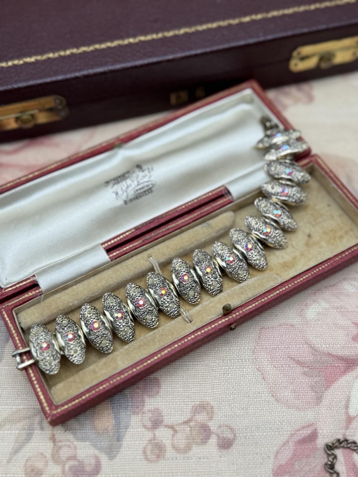 Vintage Judy Lee Bracelet – 7” Aurora Borealis Rhinestones & Faux Pearls