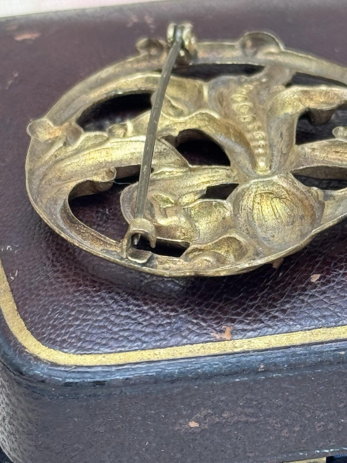 Antique Art Nouveau Gilt Brass Openwork Floral Brooch c.1900