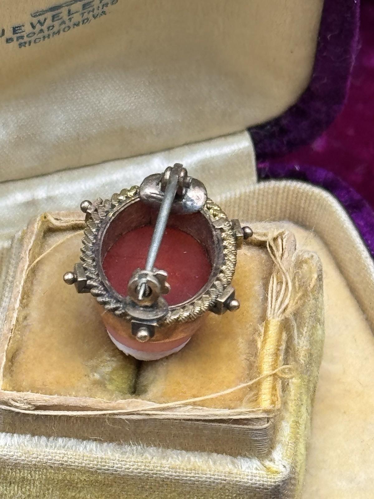 Antique Agate Cameo Brooch 0.75 Inch Victorian w/ Replacement Pin