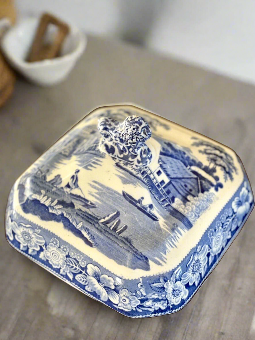 Antique Blue & White Lidded Tureen Landscape Scene With Lion Handle AS IS
