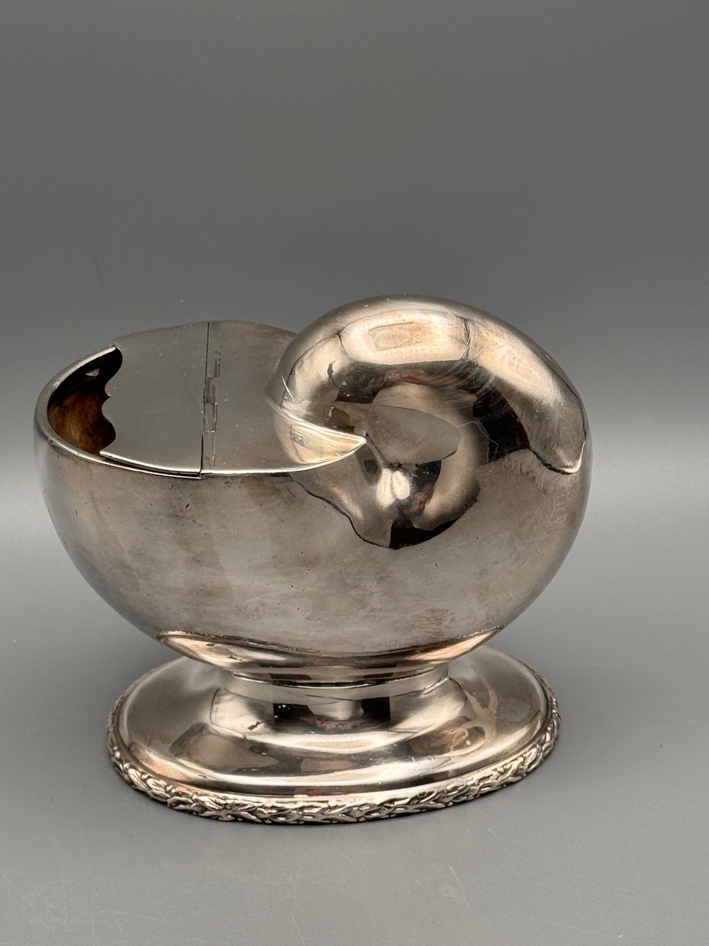 VINTAGE Nautilus Spoon Warmer SPOONER Silverplate Victorian Style Monogram DLM