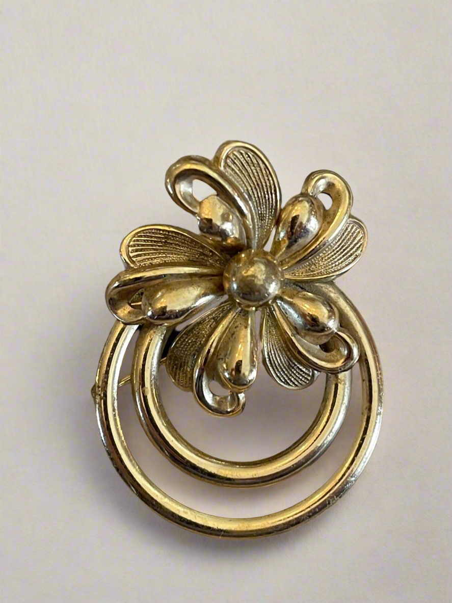 Vintage Goldtone Flower With Rings Brooch