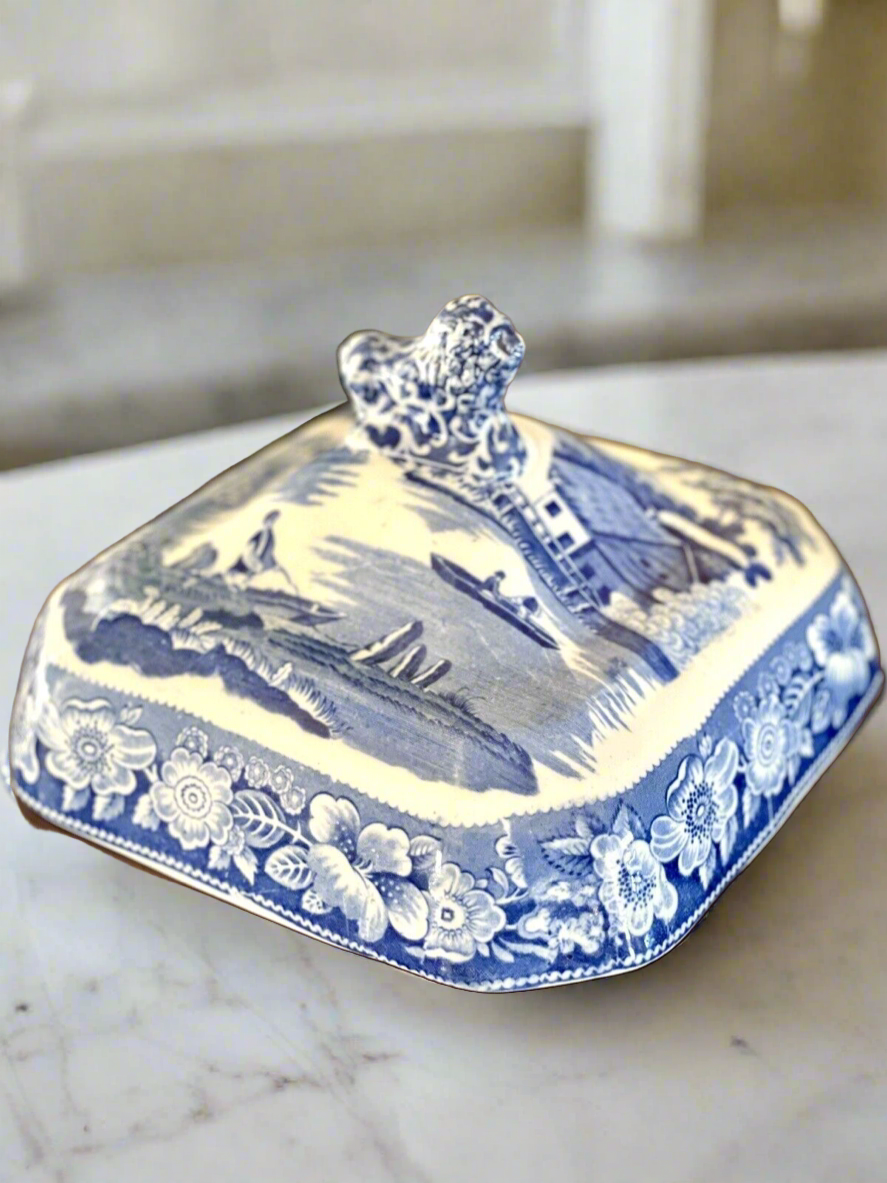 Antique Blue & White Lidded Tureen Landscape Scene With Lion Handle AS IS