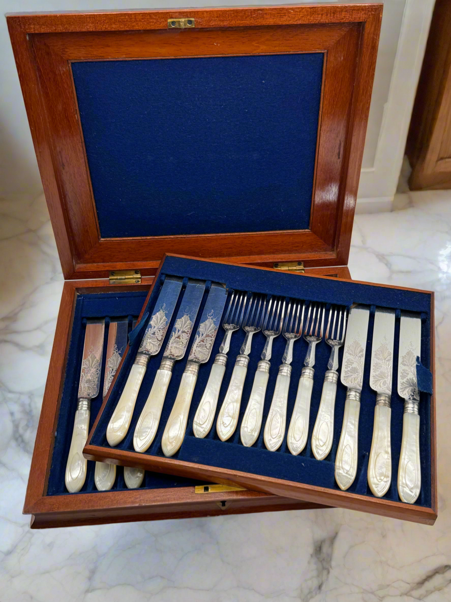 Victorian 24 Piece Mother of Pearl Silverware Set In Original Wood Case EXQUISITE