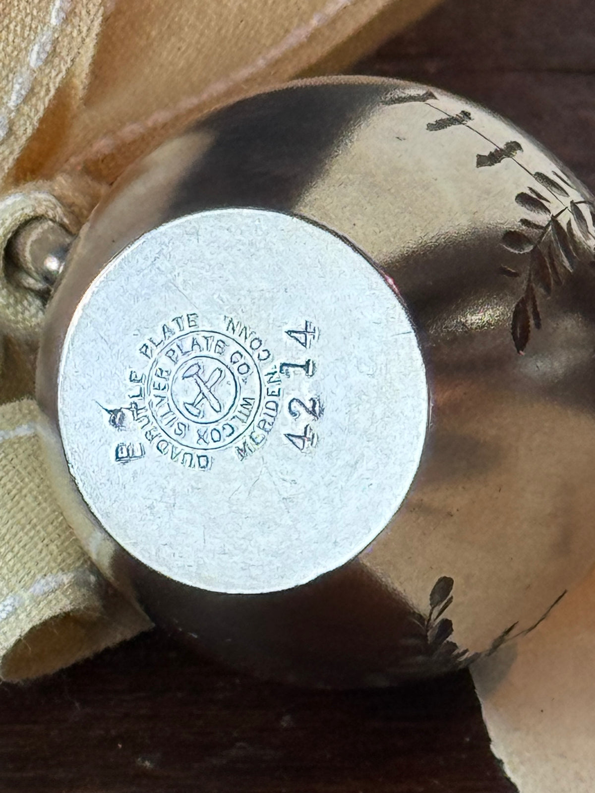 Silverplate Pepper Shaker Ornament Wilcox Quadruple Plate Floral 2.25”