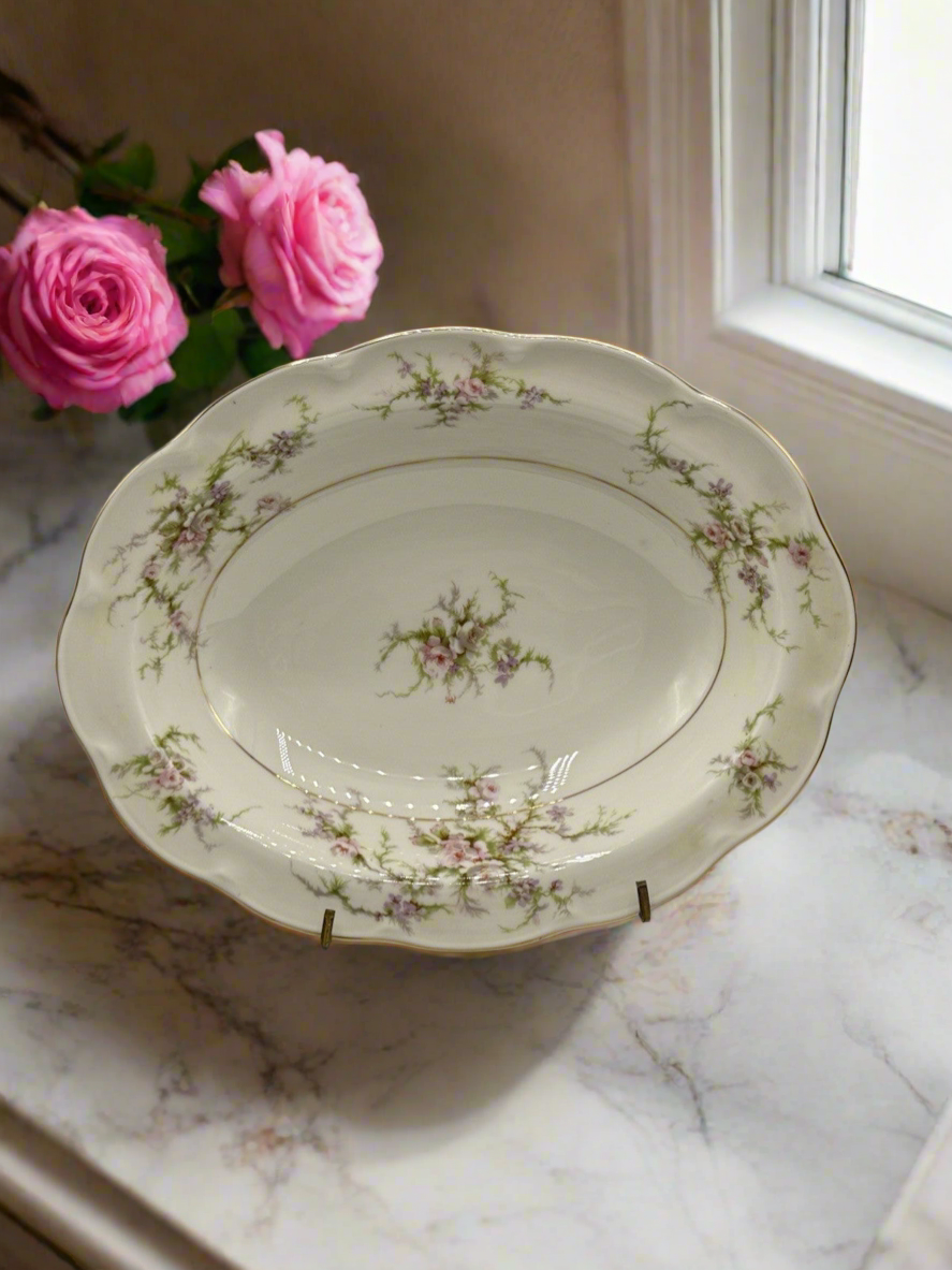 Theodore Haviland New York ROSALINDE 9" Oval Vegetable Serving Bowl FRANCE