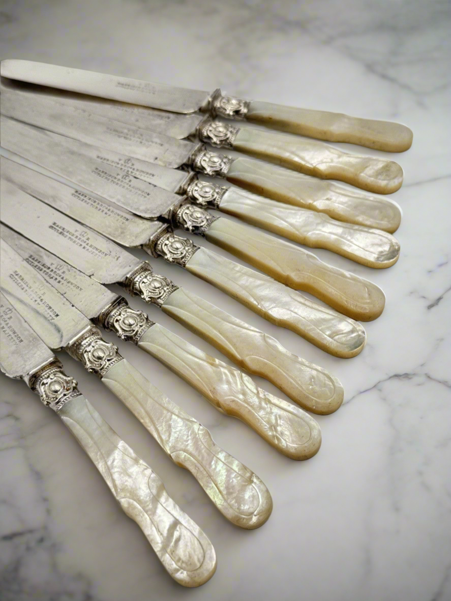Set of 10 ANTIQUE Dinner Knives Mother Of Pearl HARRISON BROS & Howson 8.75” Cutlers to her Majesty