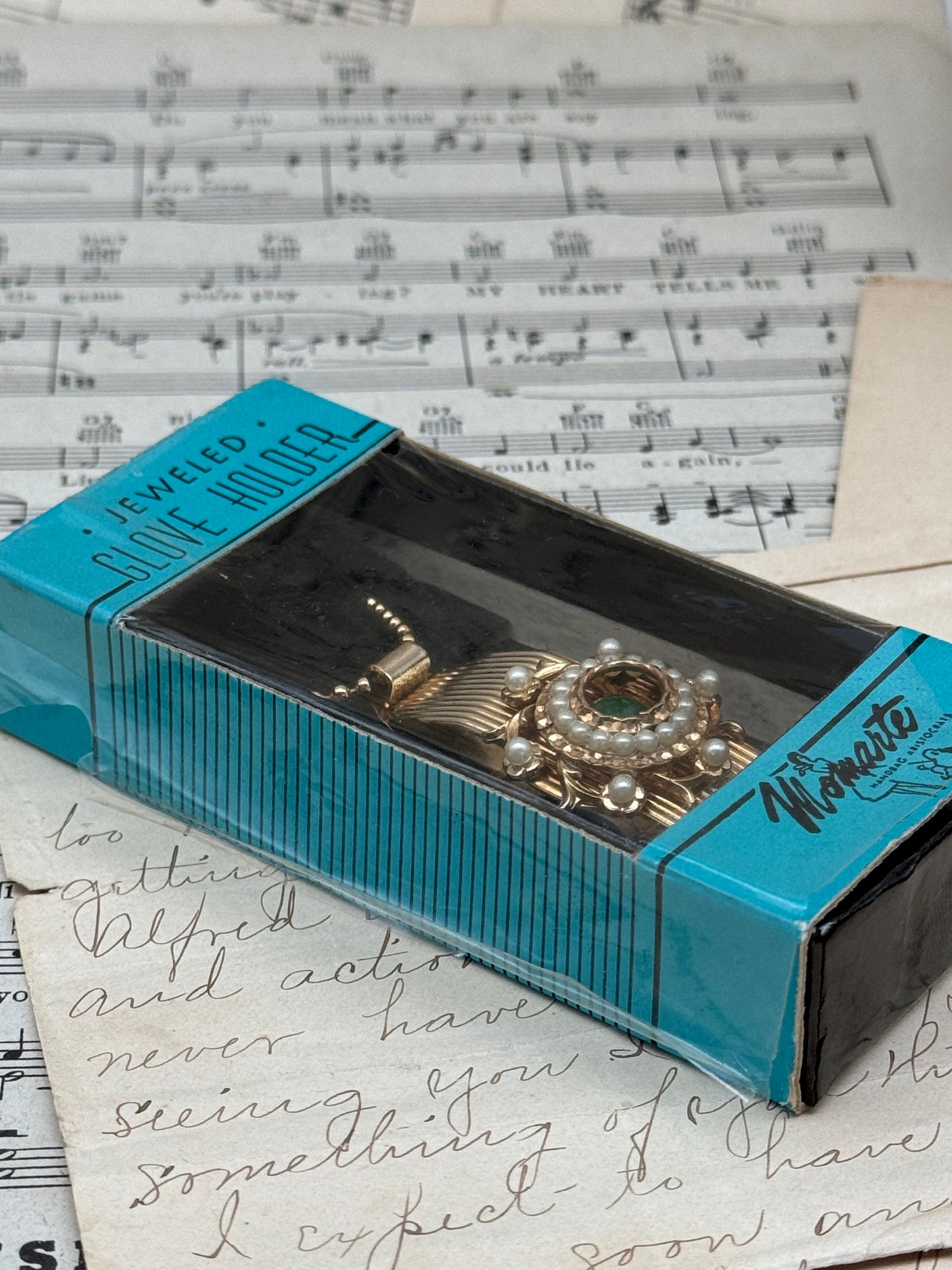 Vintage Jeweled GLOVE HOLDER by Momarte 24k Hamilton Gold Plated in original Package