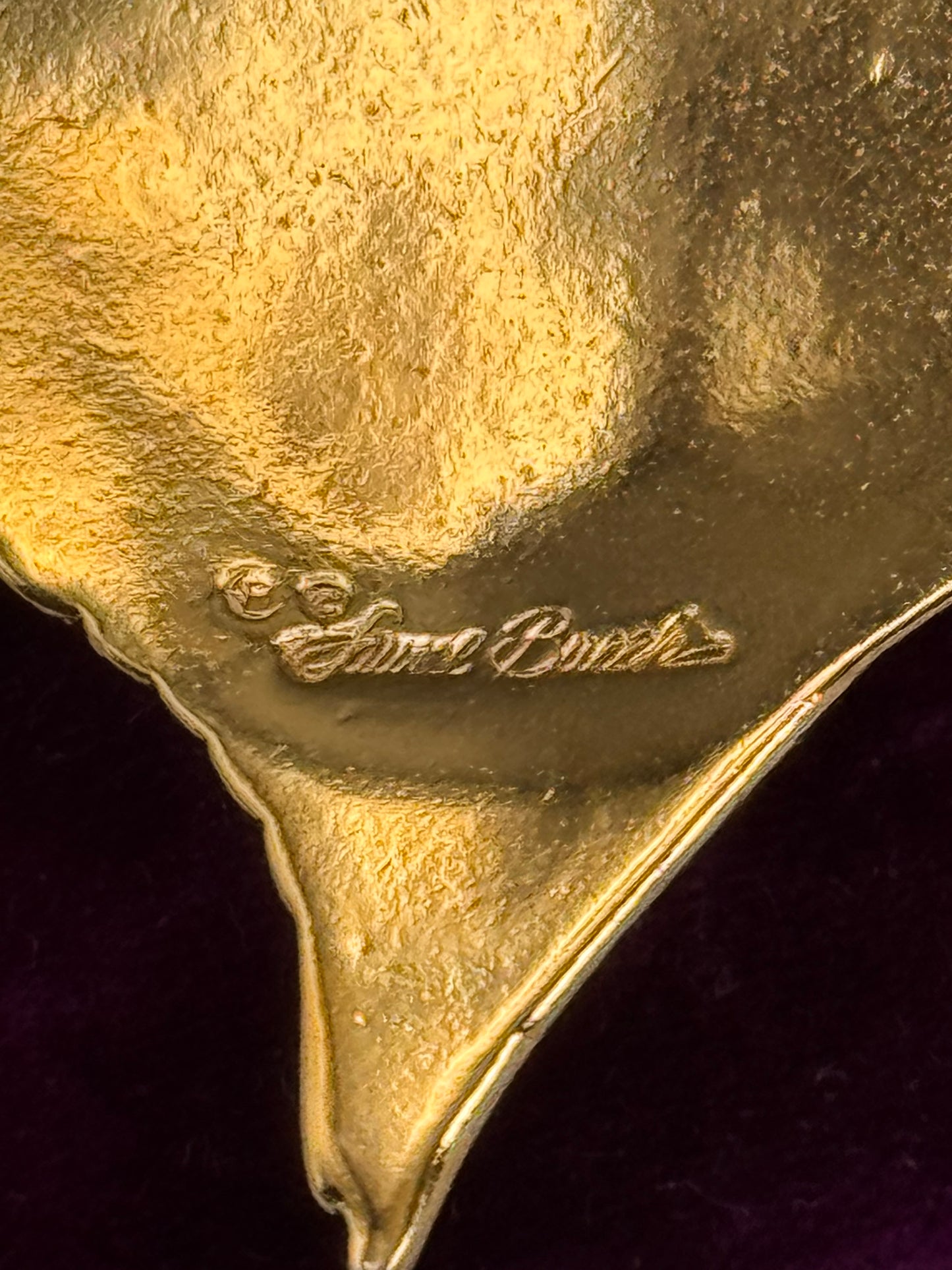 Vintage Laurel Burch Swan Brooch Goldtone Figural Signed 2.5”