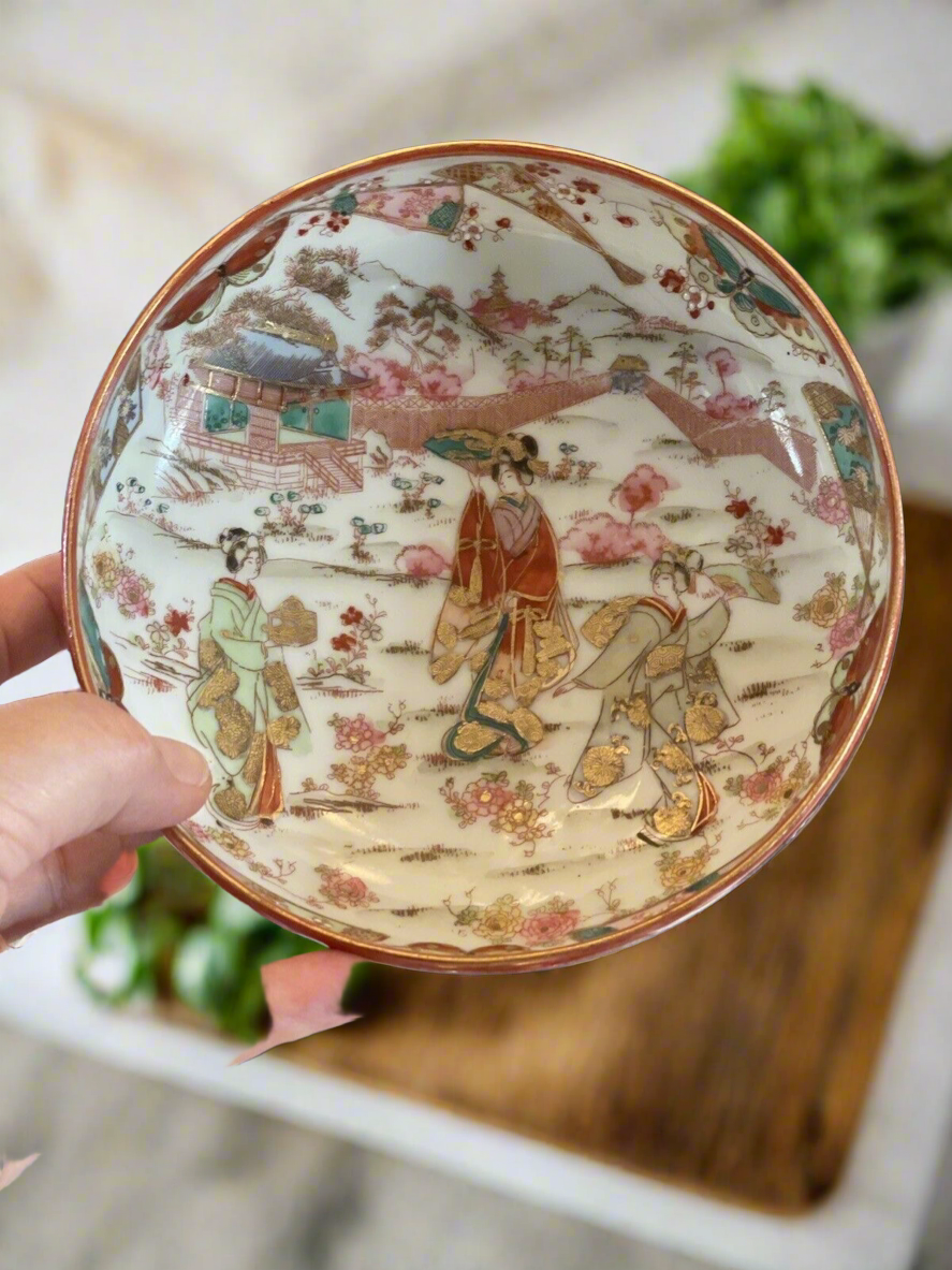 Geisha Nut Bowl Set Hand Painted Large Bowl With 4 Small VINTAGE