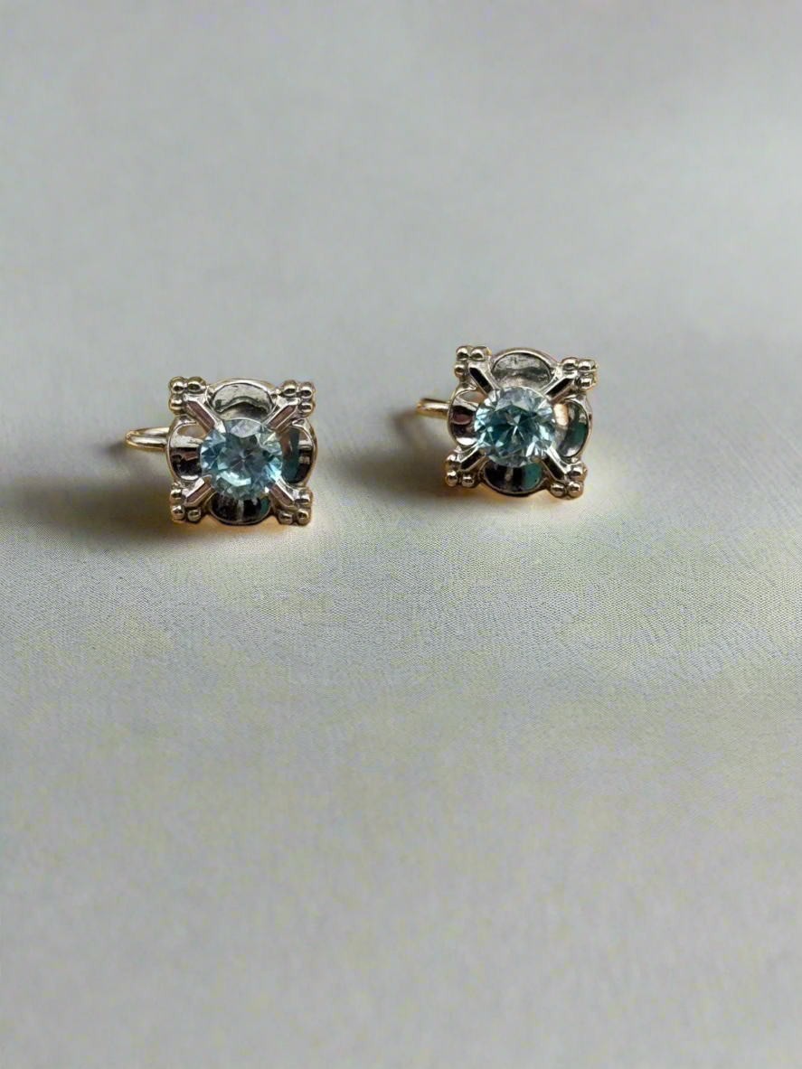 EXQUISITE Vintage Sterling Silver Screw Back Earrings Blue Rhinestone ESTATE FIND