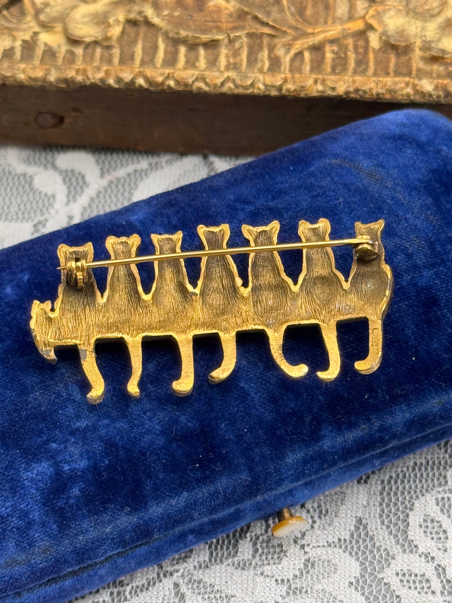 Vintage C&C Cat Brooch Goldtone Antiqued Figural Signed 2”