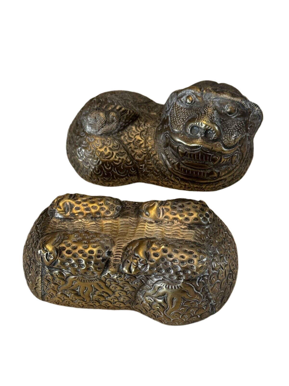 VINTAGE Foo Lion Dog “Betel Nut” Container Box Metal