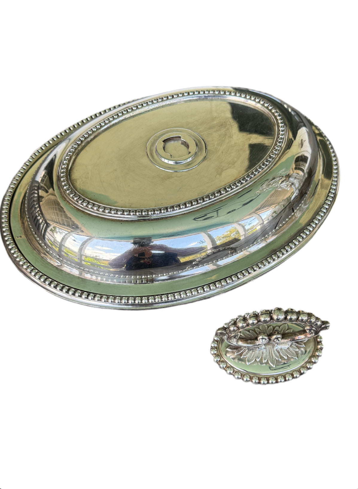 Antique Mappin & Webb Silver-plate Covered Entrée Dish with Family Crest – Late Victorian/Edwardian c.1890–1910