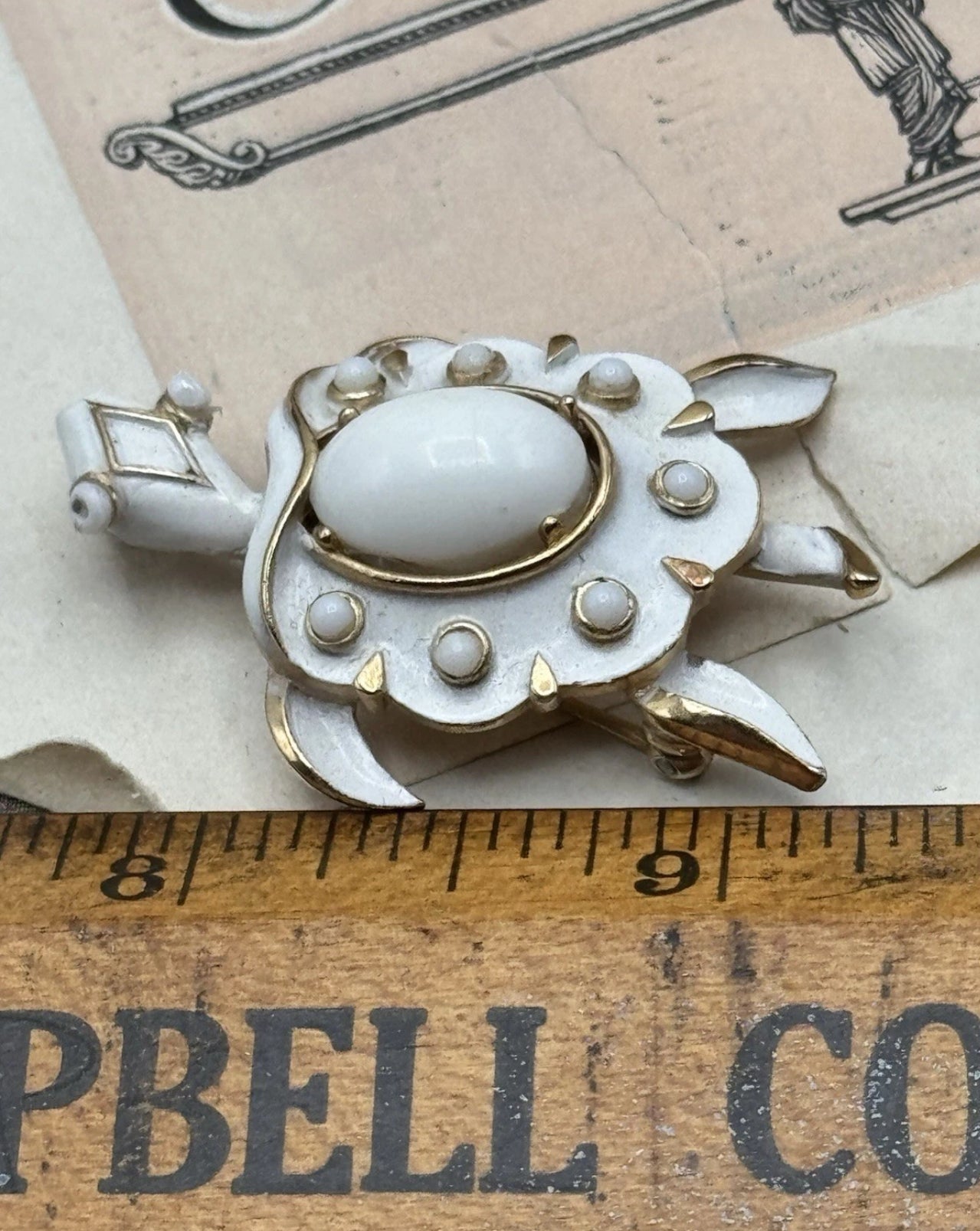 Crown Trifari White Turtle Brooch Goldtone Enamel Milk Glass Eyes Replaced‼️