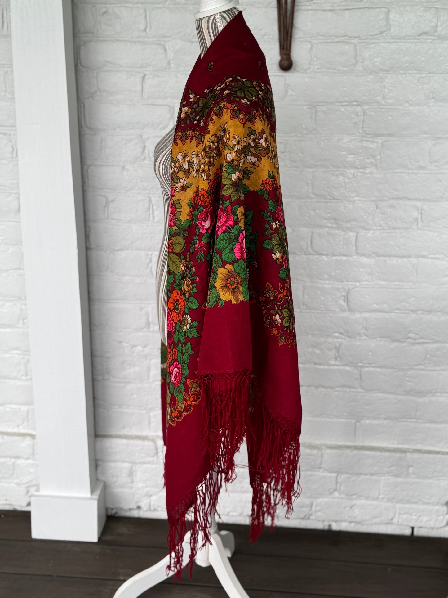 1980s XL Wool Fringed Floral Scarf – Burgundy with Pink Roses