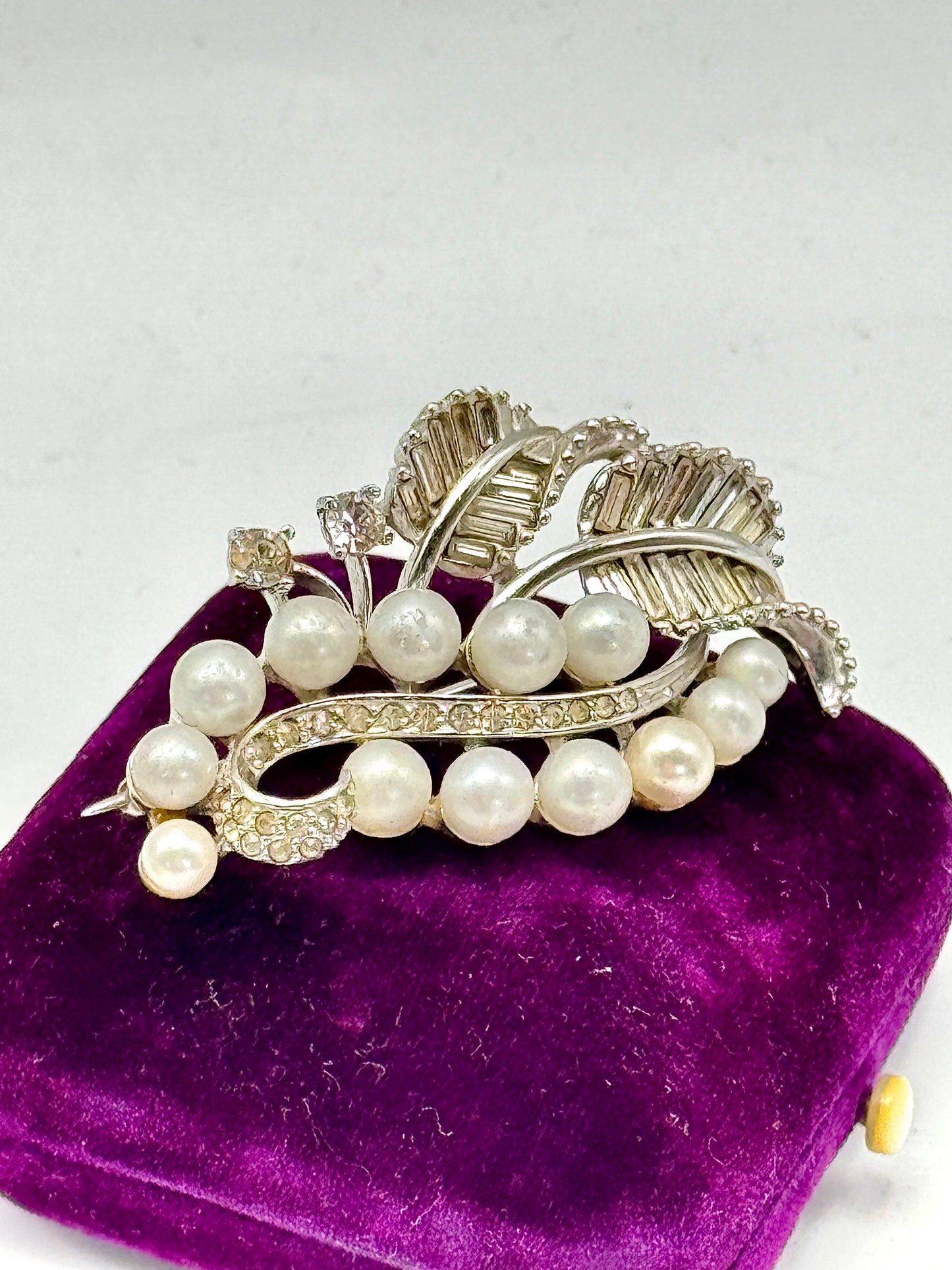 Vintage Pennino Brooch Silver Tone Faux Pearl Rhinestone Leaf Design Signed