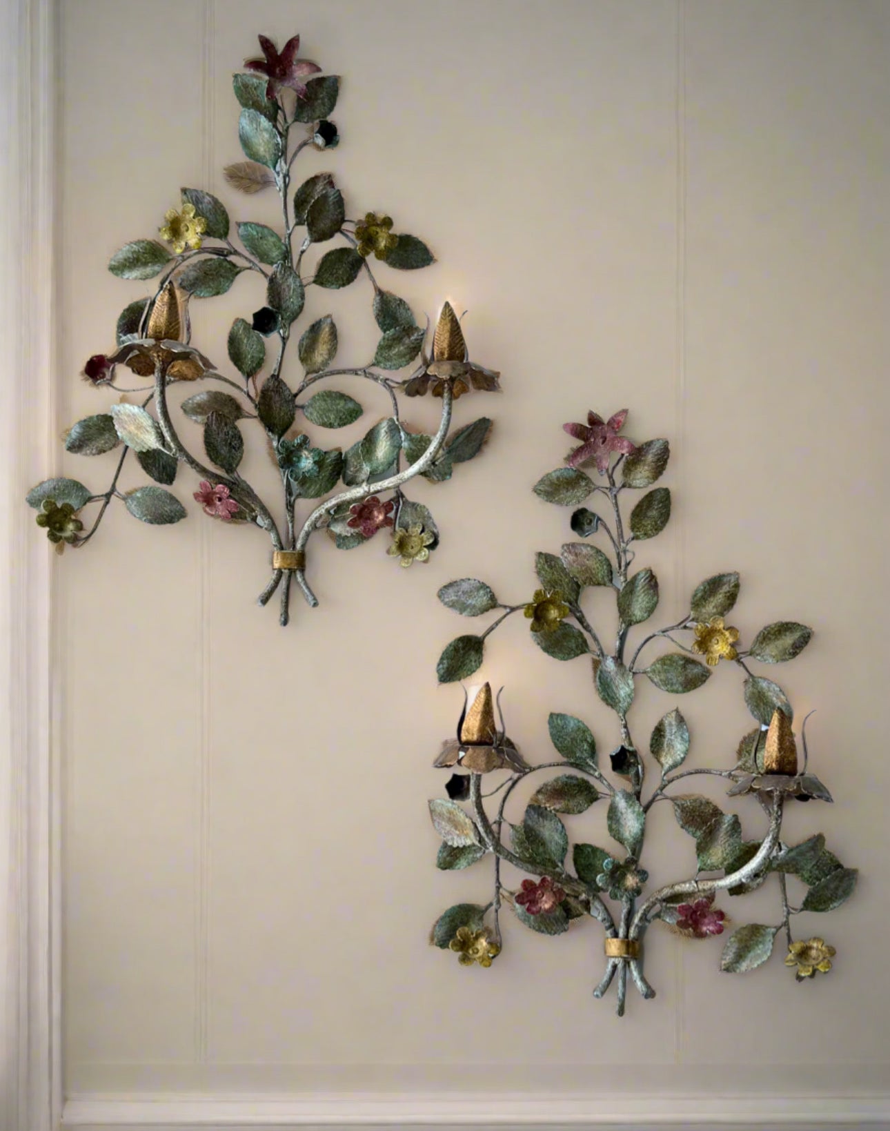 Wall sconces