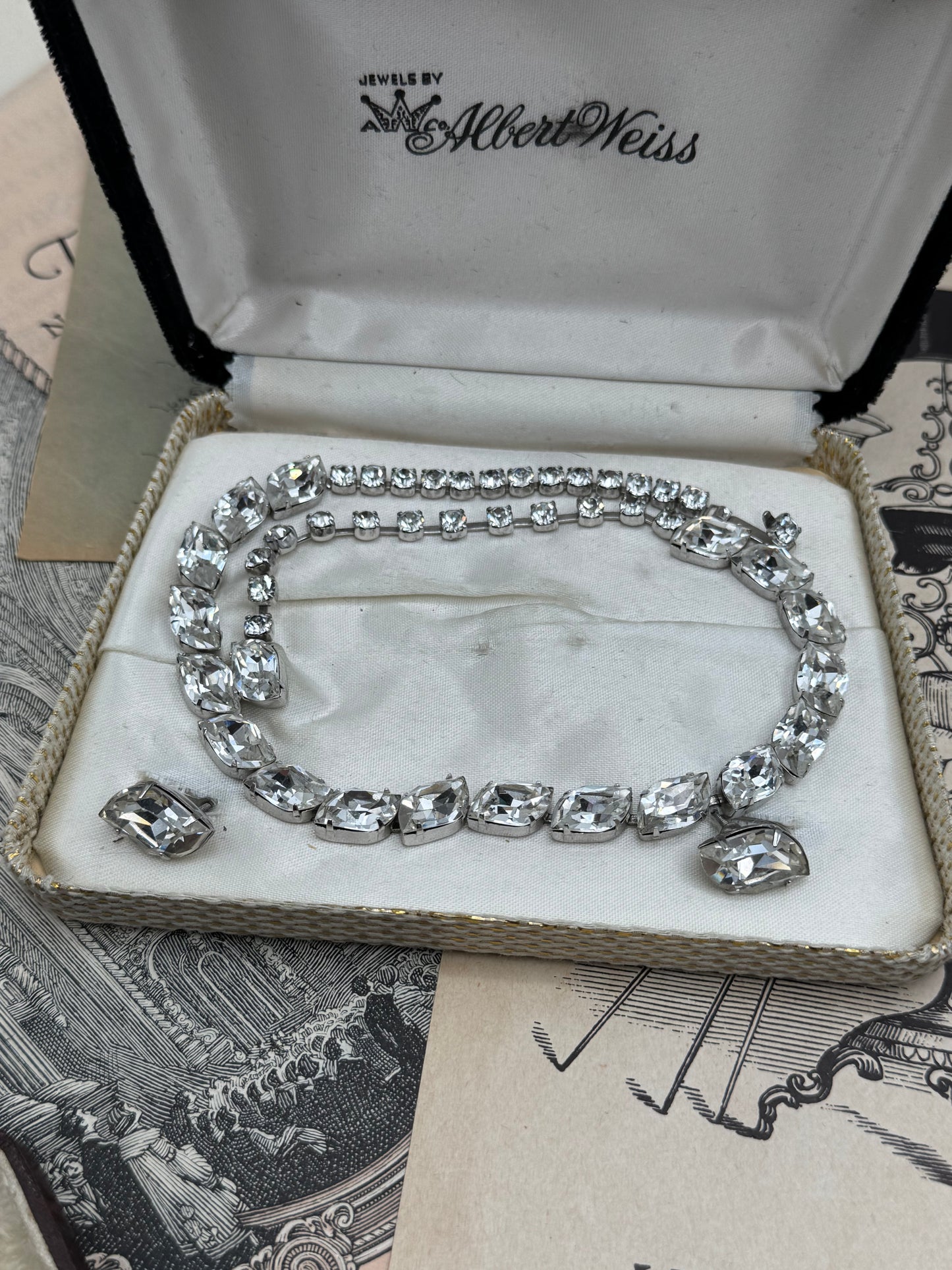 Vintage SIGNED WEISS Demi Parure Earrings Necklace Clear Rhinestones ORIGINAL Albert Weiss Box