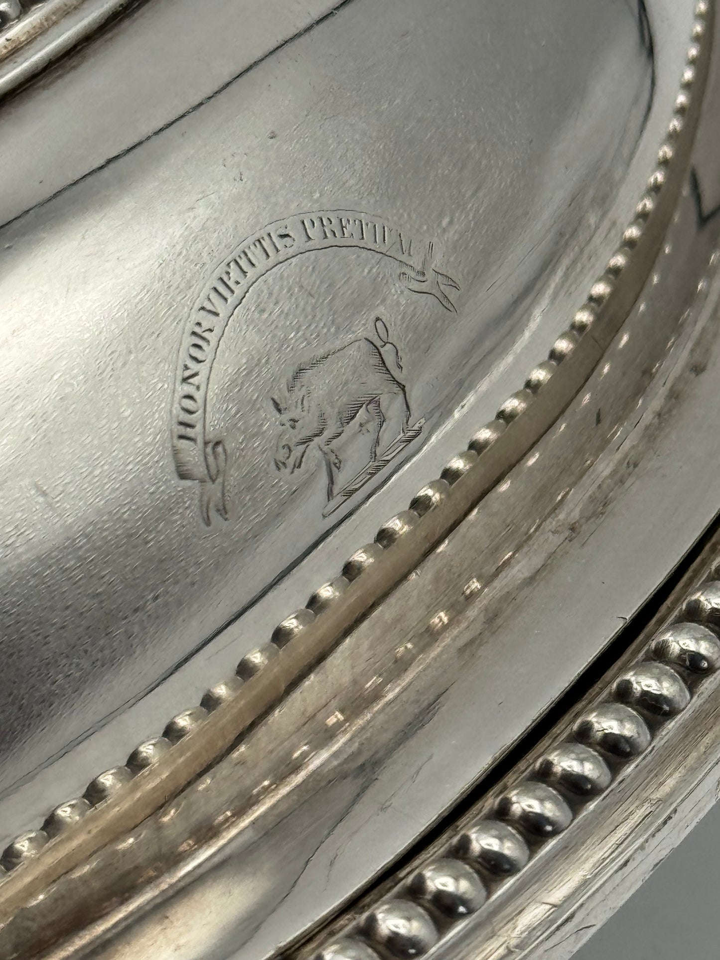 Antique Mappin & Webb Silver-plate Covered Entrée Dish with Family Crest – Late Victorian/Edwardian c.1890–1910