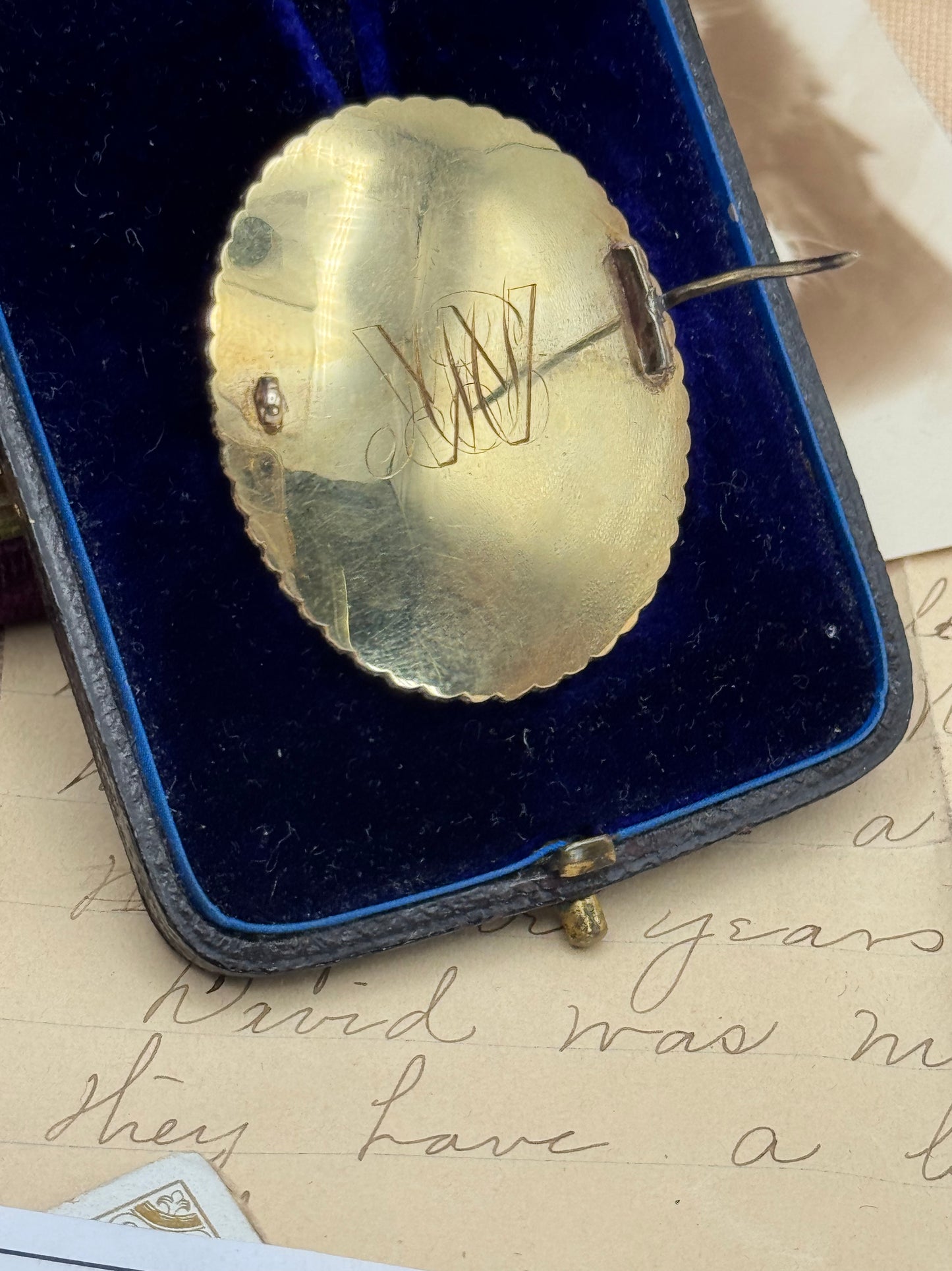 Museum-Worthy Antique VICTORIAN Hard Stone Cameo Brooch with Pearls in 14K Gold