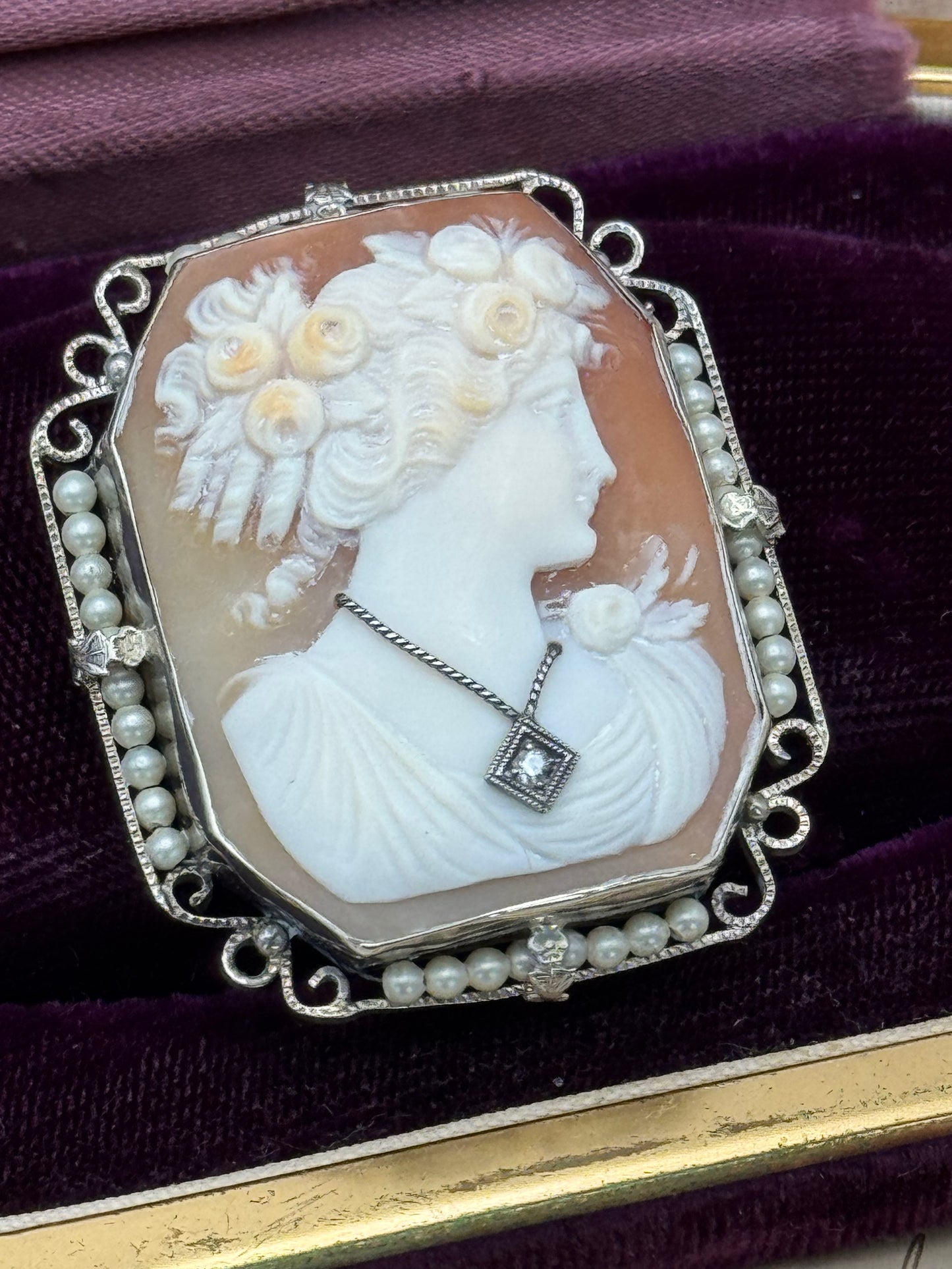 Art Deco Shell Cameo Habillé Brooch-Pendant in 14K White Gold with Pearls & Diamond Accent