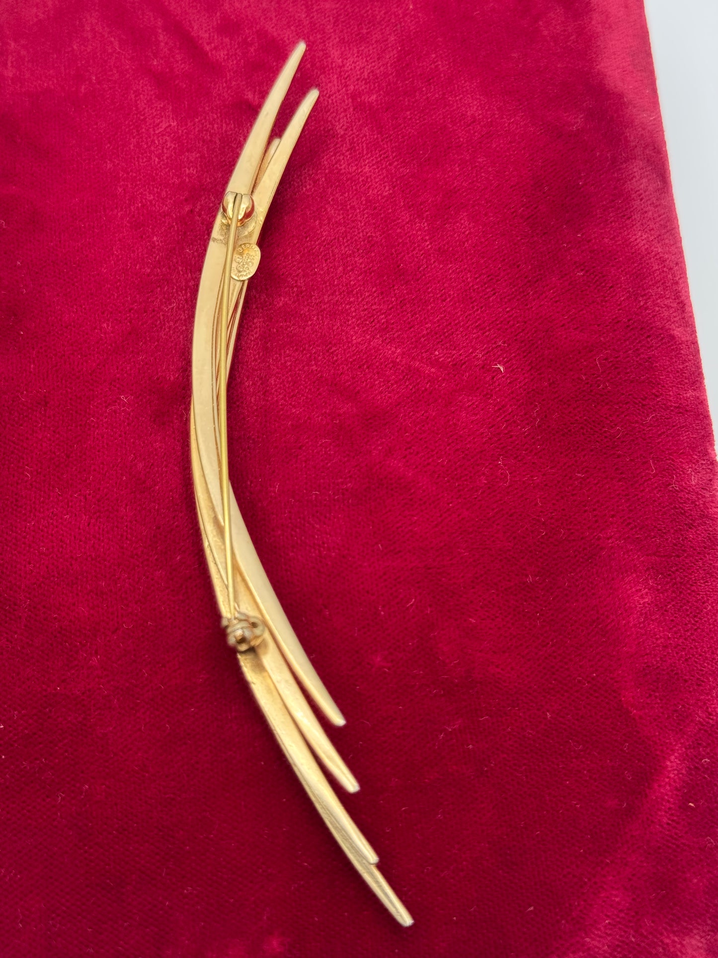 Vintage 1959 GROSSE Made In Germany Goldtone Brooch Pin 4.75”l SIGNED “Jewelry maker for 50 years for Christian Dior”