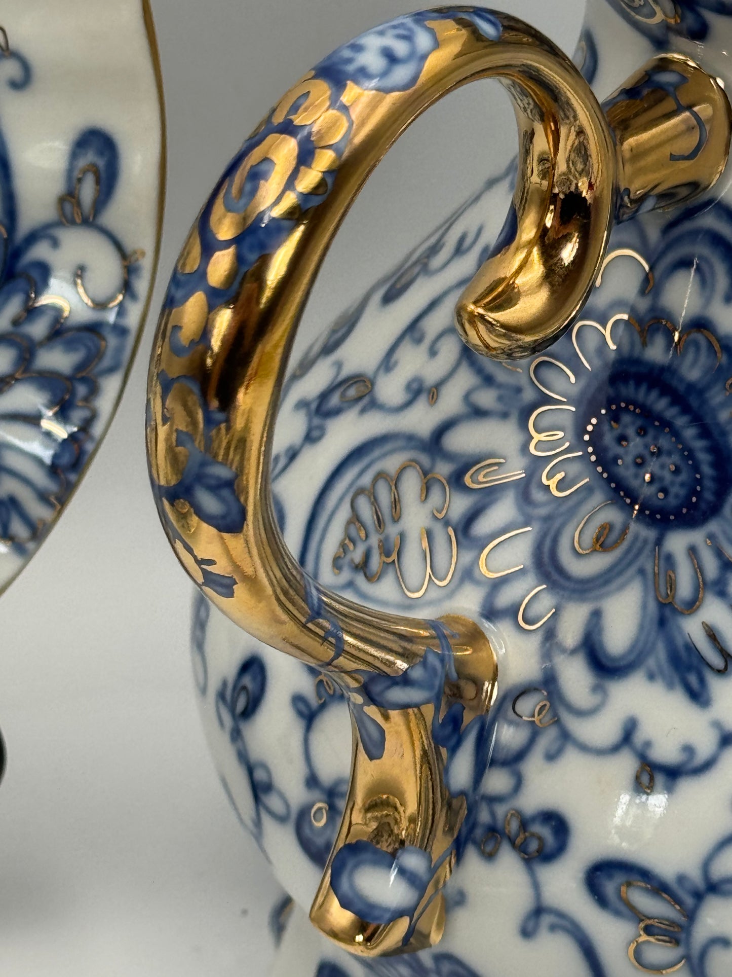 Lomonosov Imperial Porcelain Tea/Coffee Set – 13 Pieces – “Singing Garden” – Blue & White with Gold Accents – Made in Russia