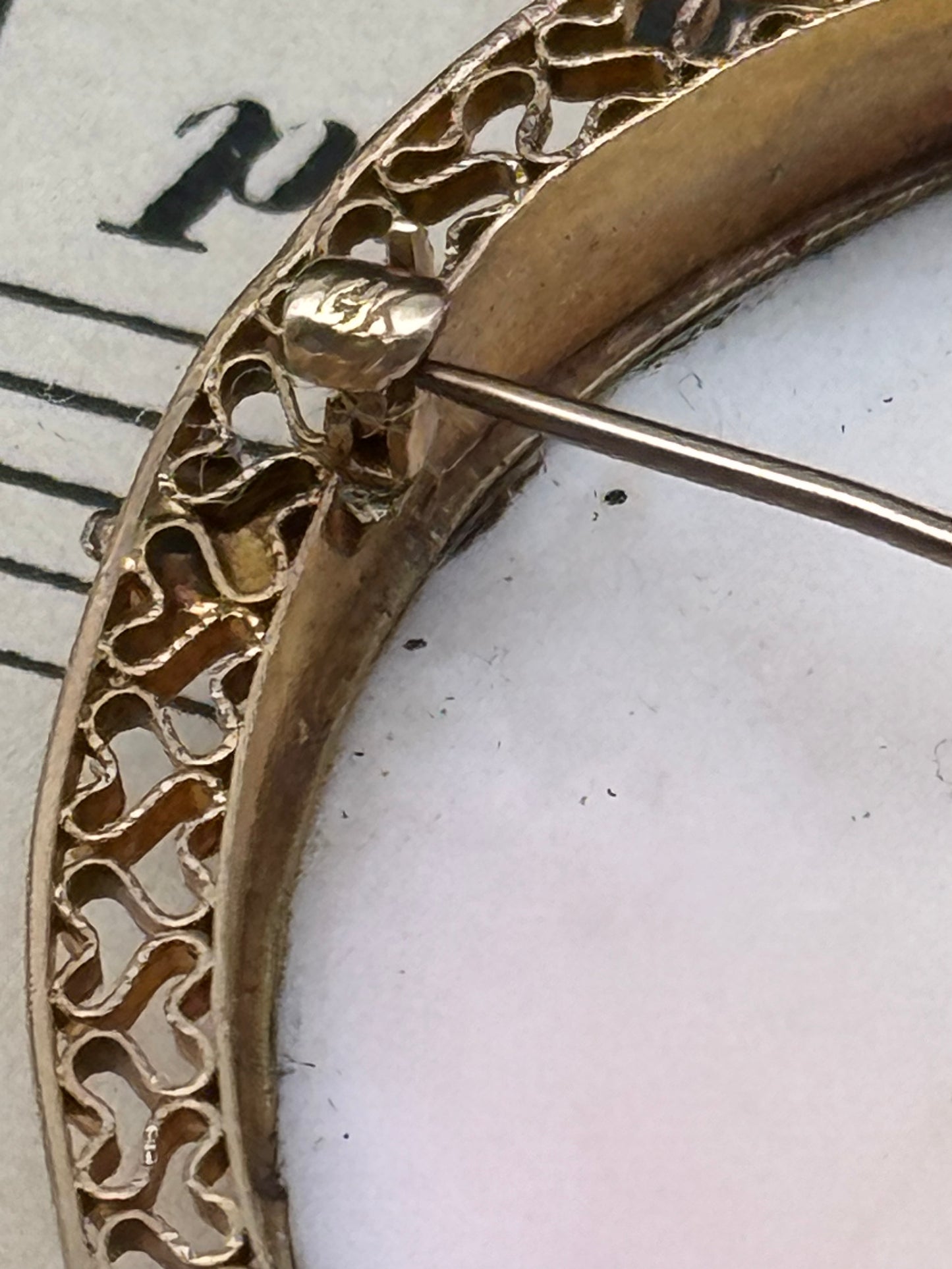 Vintage 14k Pink Conch Shell Cameo Gold Filigree with Hearts