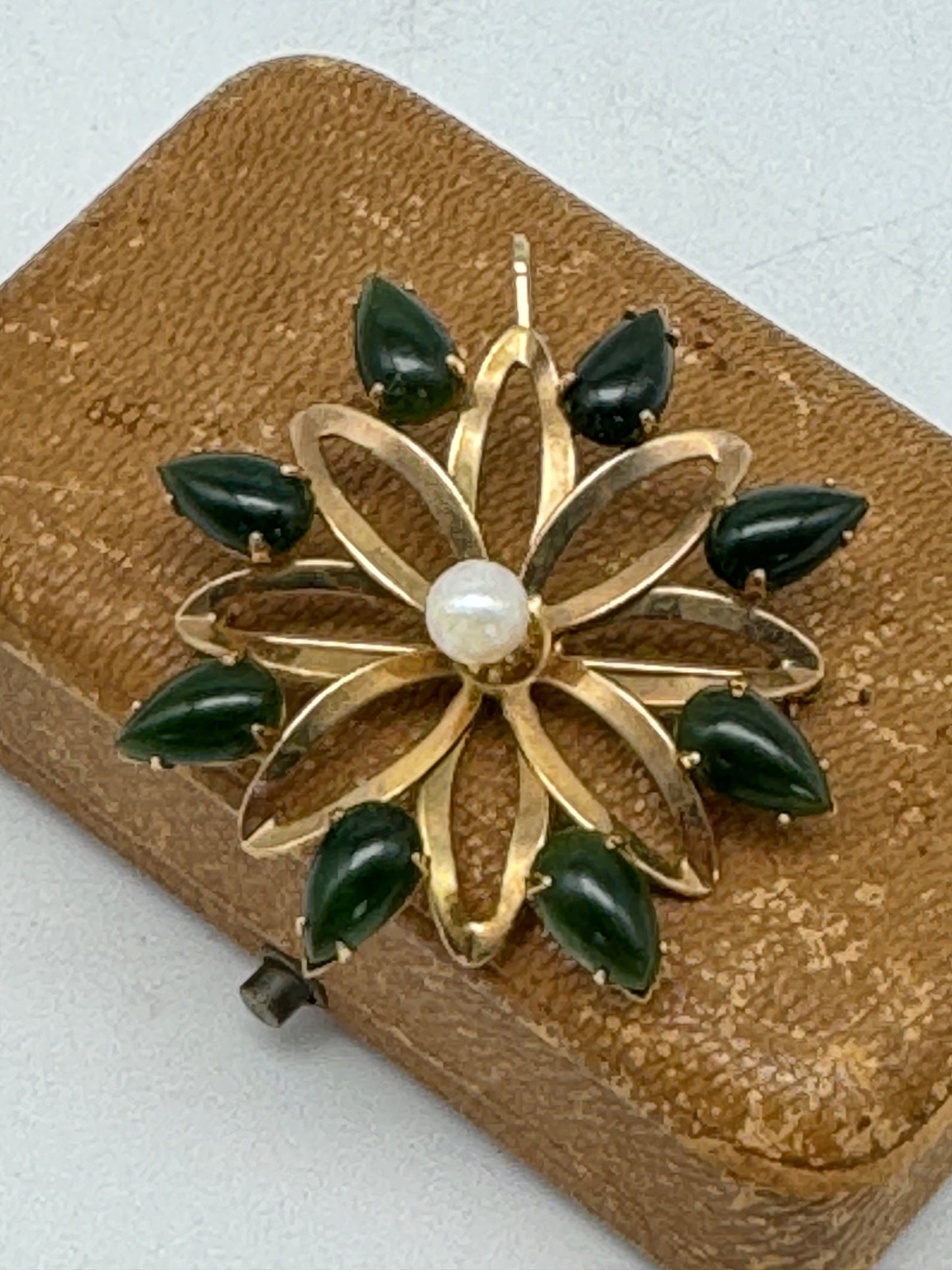 Vintage Gold Tone Brooch Pendant Flower Design Pearl Green Stones