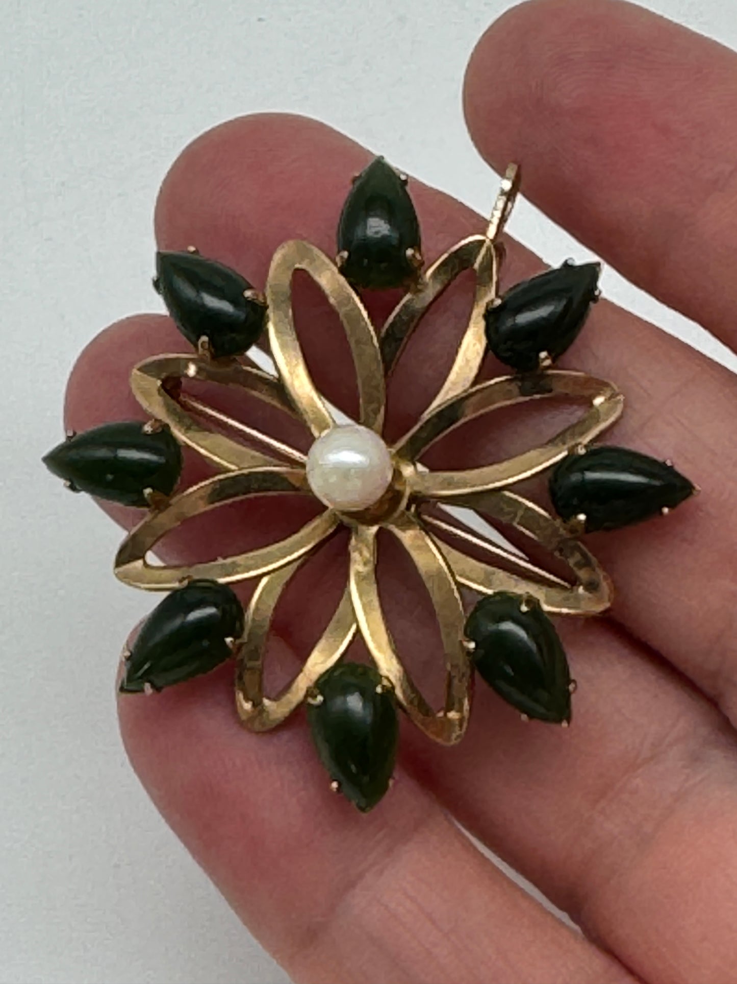 Vintage Gold Tone Brooch Pendant Flower Design Pearl Green Stones