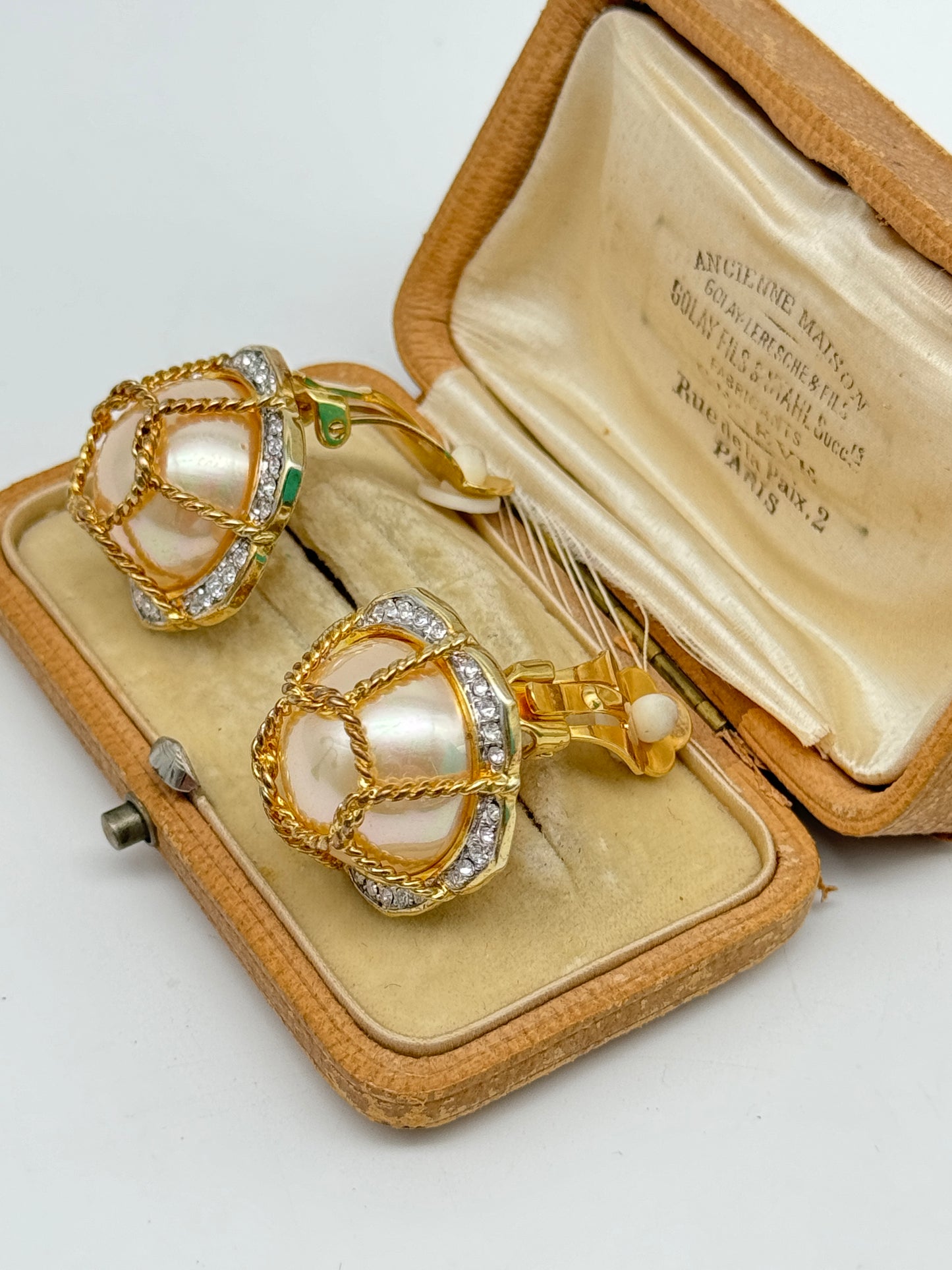 Vintage Faux Pearl Rhinestone Gold Tone Clip-On Earrings SIGNED D