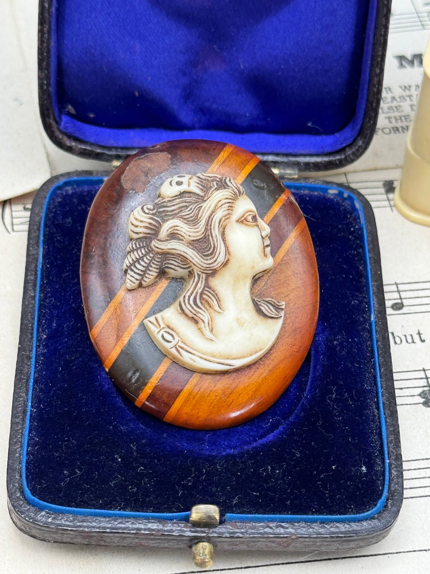 Vintage CAMEO Brooch Set In Wood Replacement Pin On Back ESTATE QUALITY