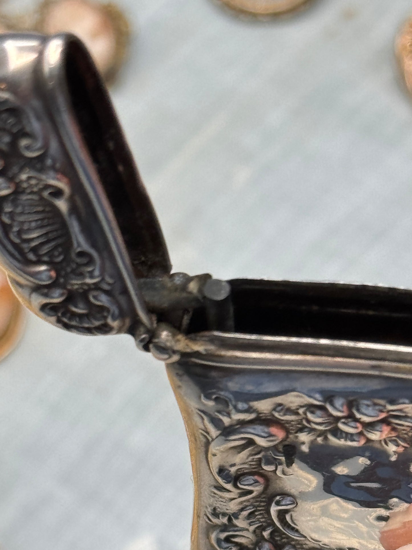 Antique Sterling Repousse Vesta Case Match Safe Floral Scrollwork 2.25”