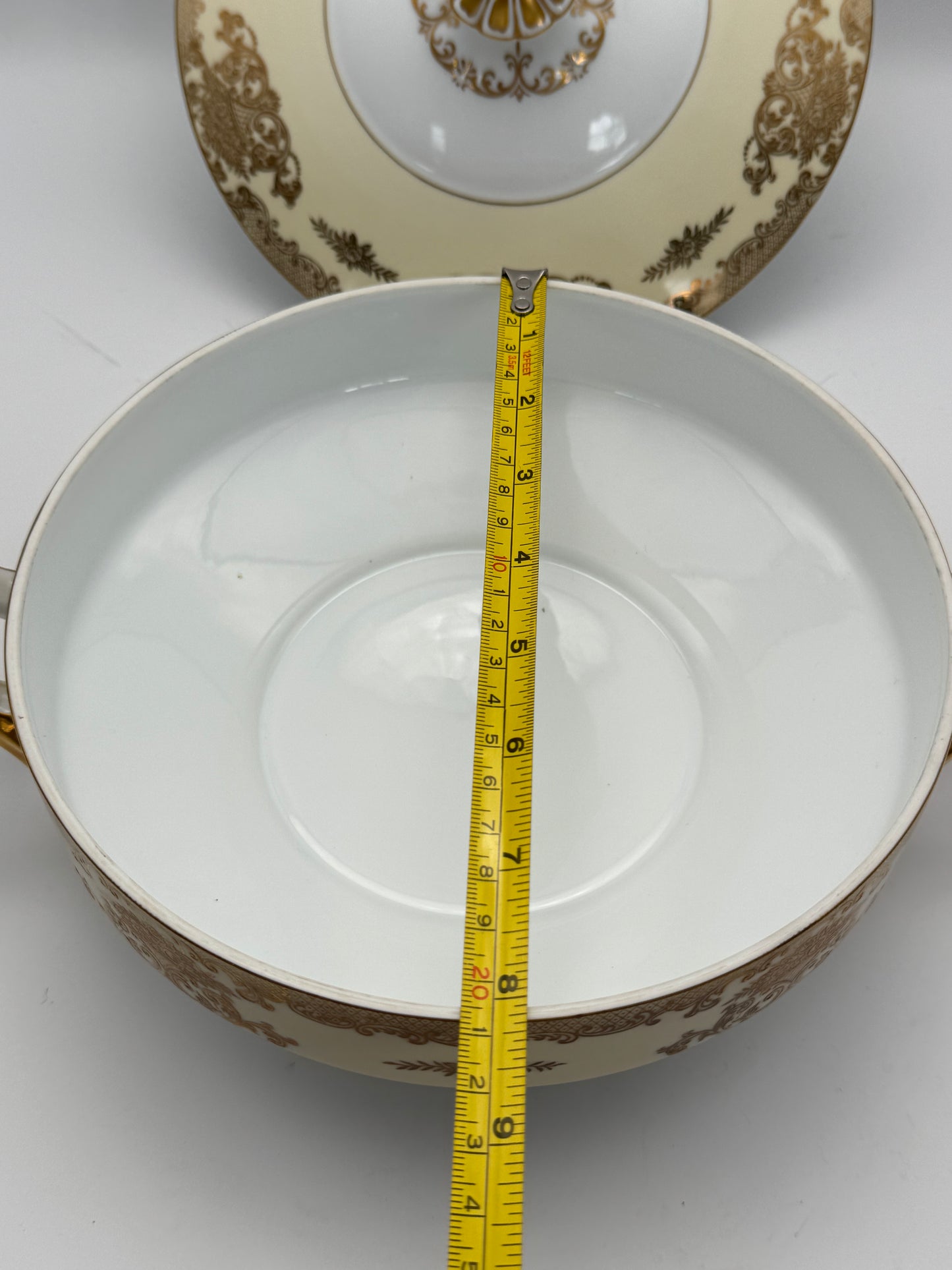 Noritake Mayfield Round Covered Vegetable Dish circa 8”d