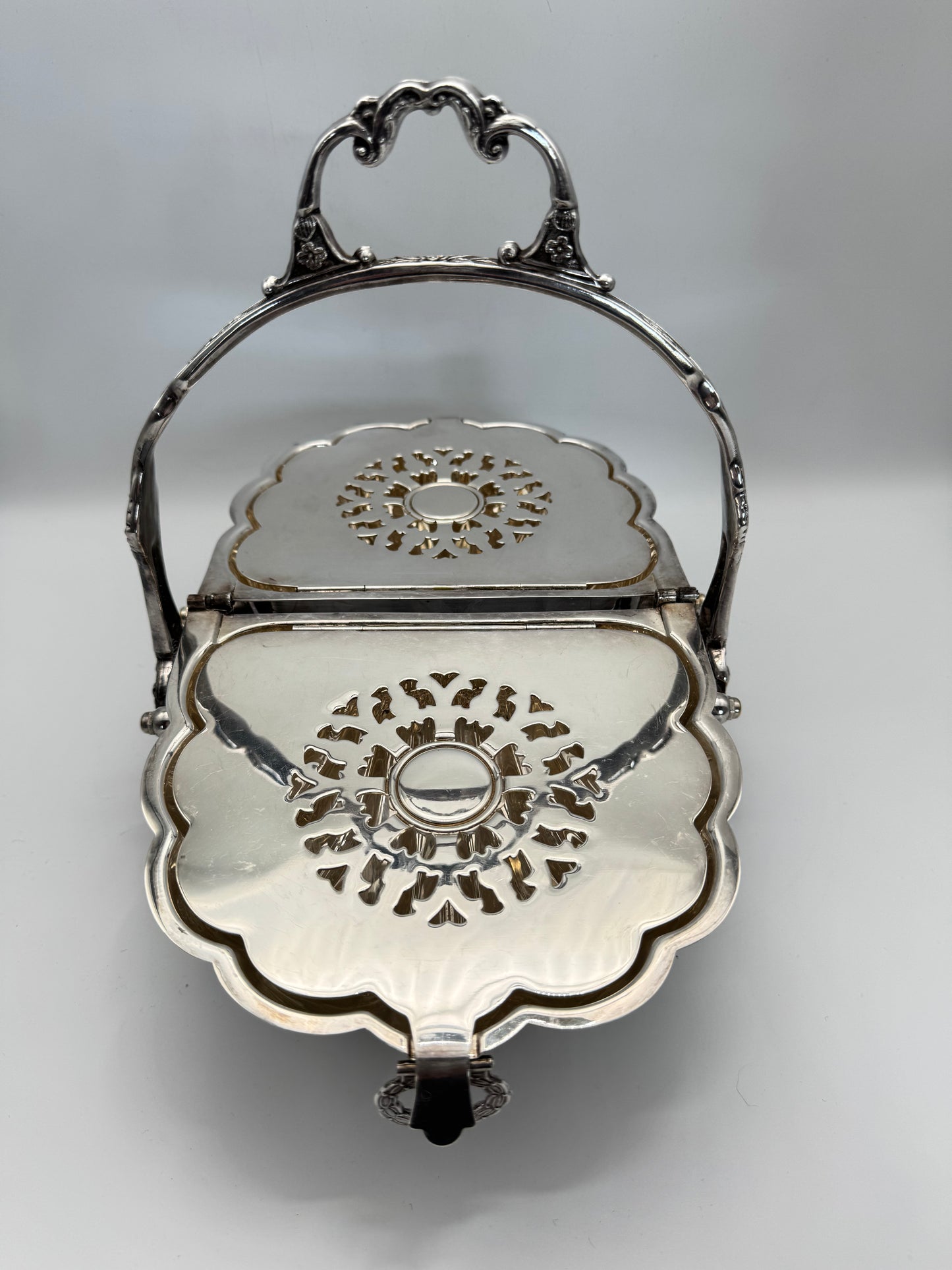 Waiting LIST ITEM‼️ Silver-plate Double Shell Biscuit Box Victorian STYLE FB Roger’s