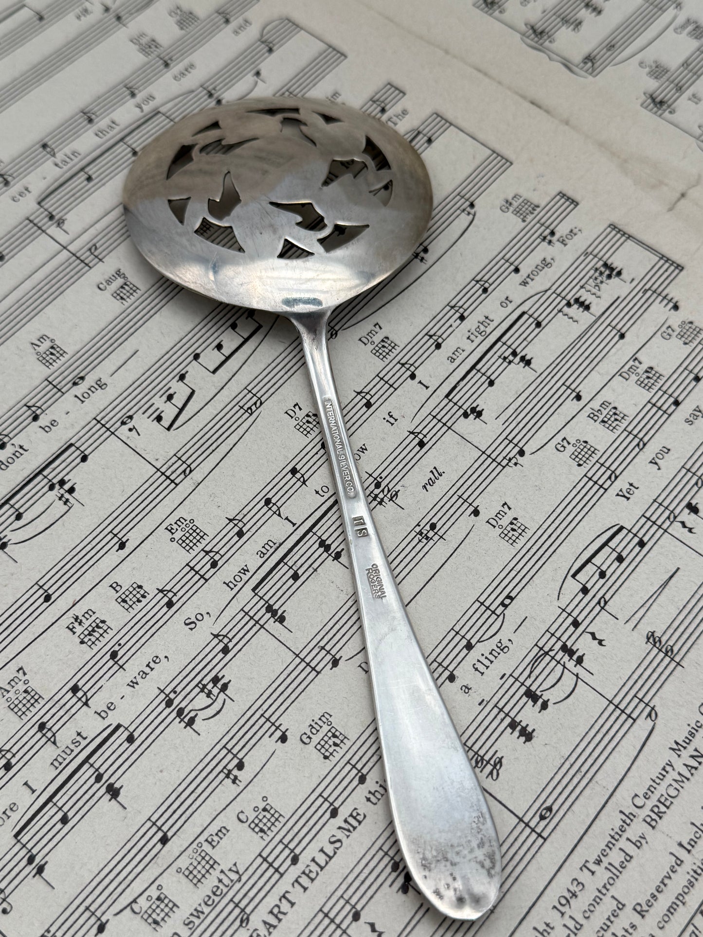 Vintage Silver Plate Tomato “Cranberry” Server International Silver Co. Original Rogers