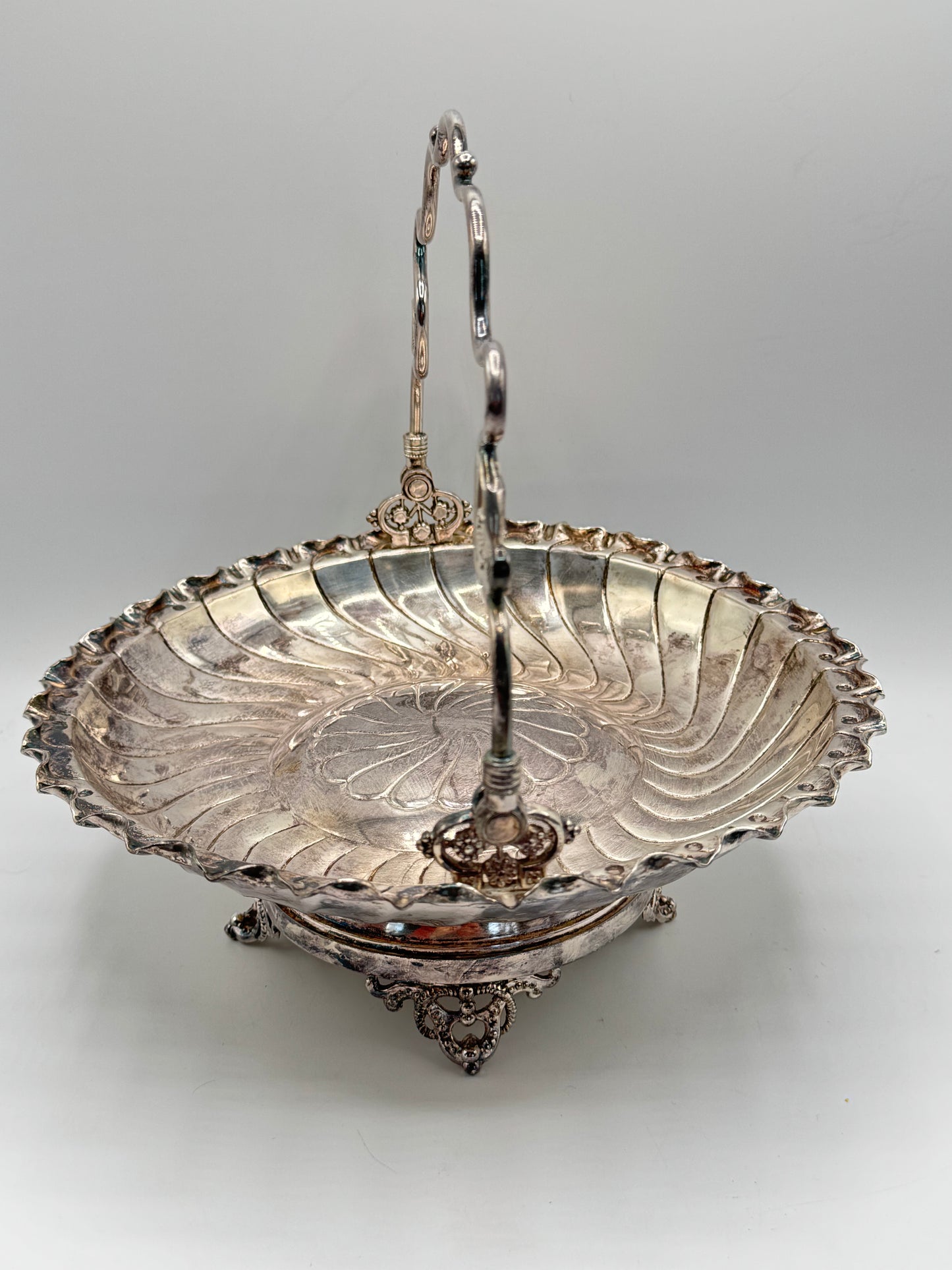 Antique Silverplate Bridal Basket Meriden B Co. Quadruple Plate Perfect for Easter