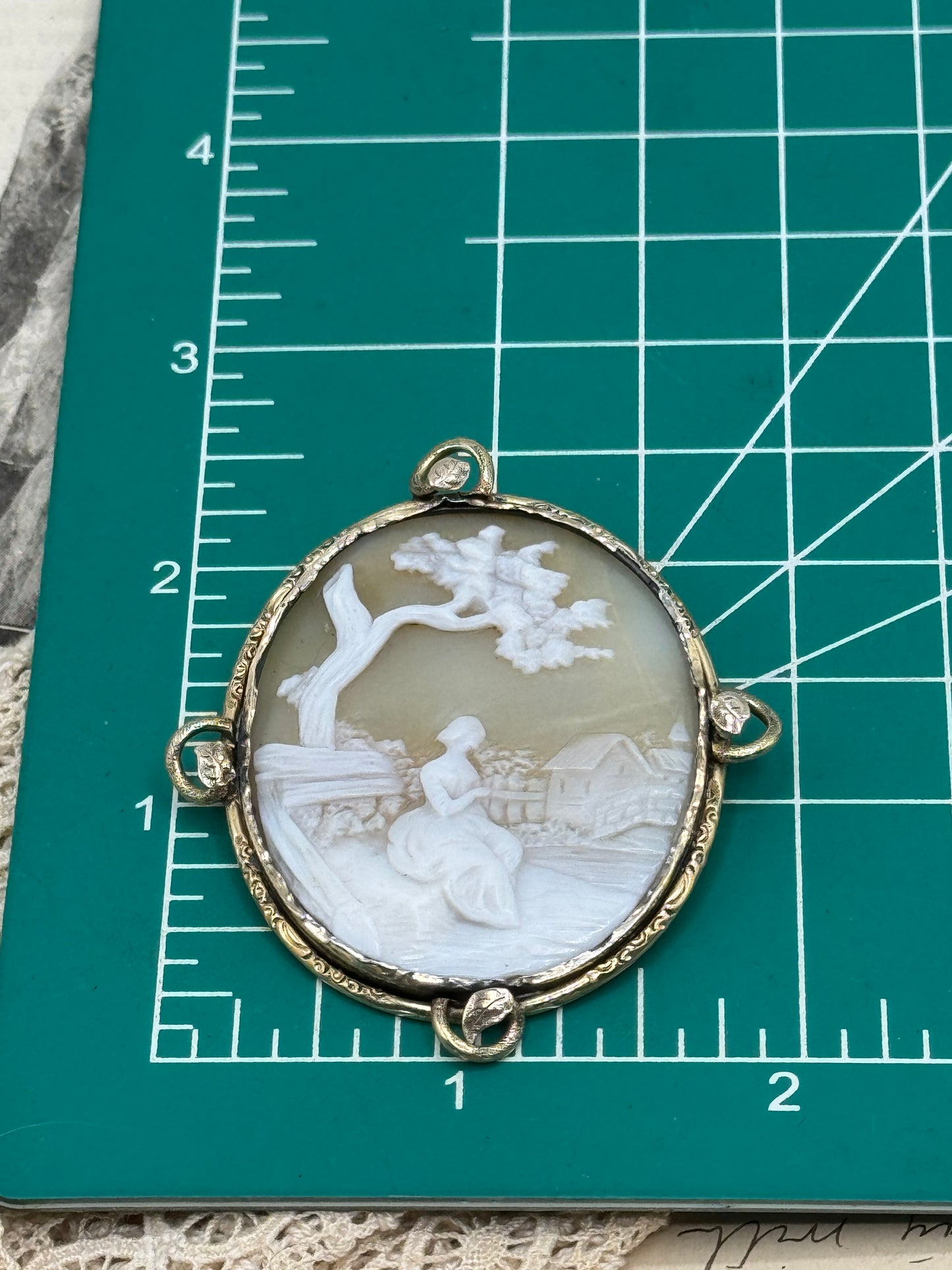 Antique Carved Cameo Rebecca At The Well Goldtone Frame AS IS‼️