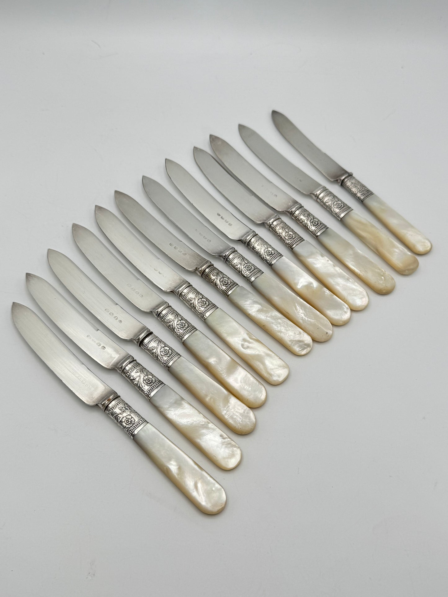 12 Antique MOTHER Of PEARL Fruit Knives Silverplate FERULE Floral Design Boxed