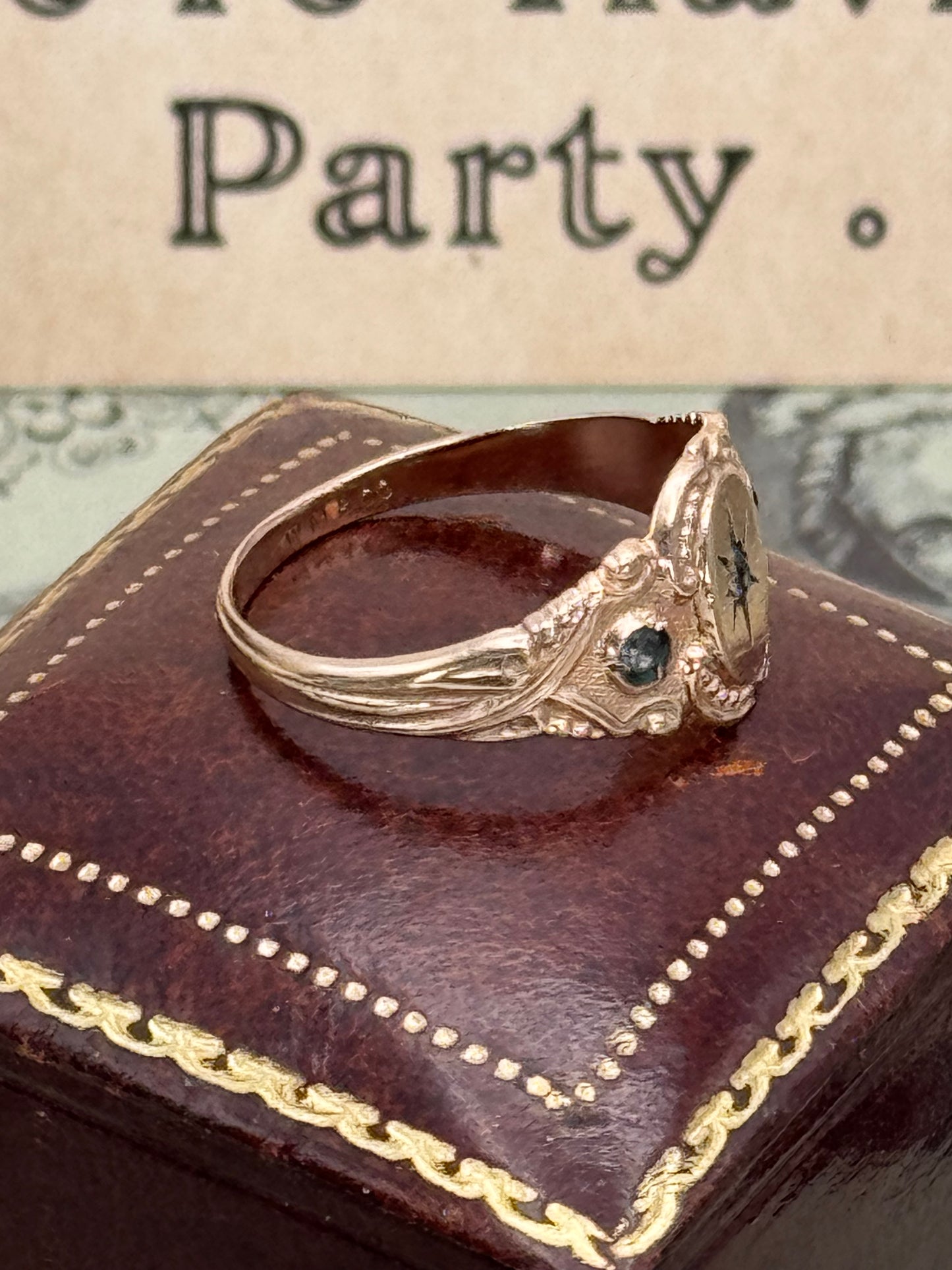 Antique VICTORIAN Gold Filled Ring Hallmarked WM & Co 3 Paste Stones