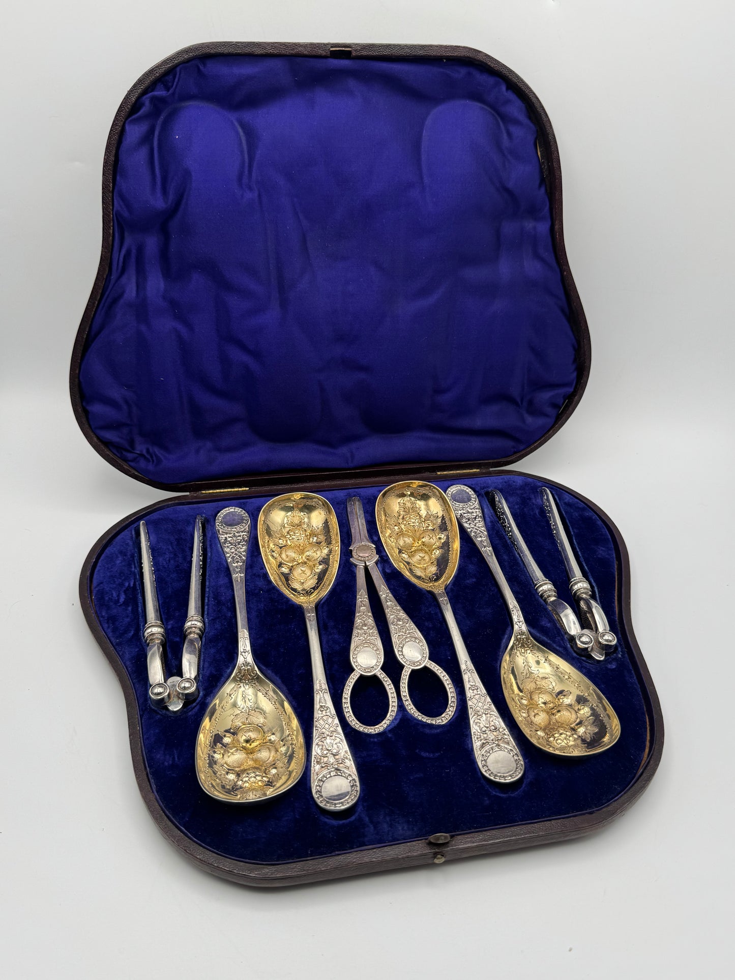 Victorian Martin Hall & Co. Silver Plate 7 Piece Dessert Set in Leather Case 1868 “Kite Mark”