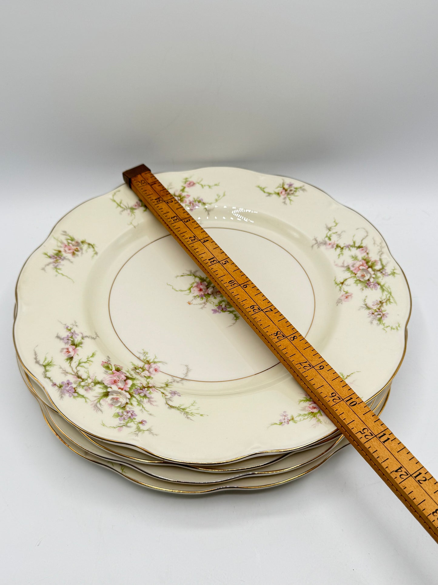 4 Theodore Haviland New York Rosalinde Floral w/Gilt Trim 10 1/4" Dinner Plates