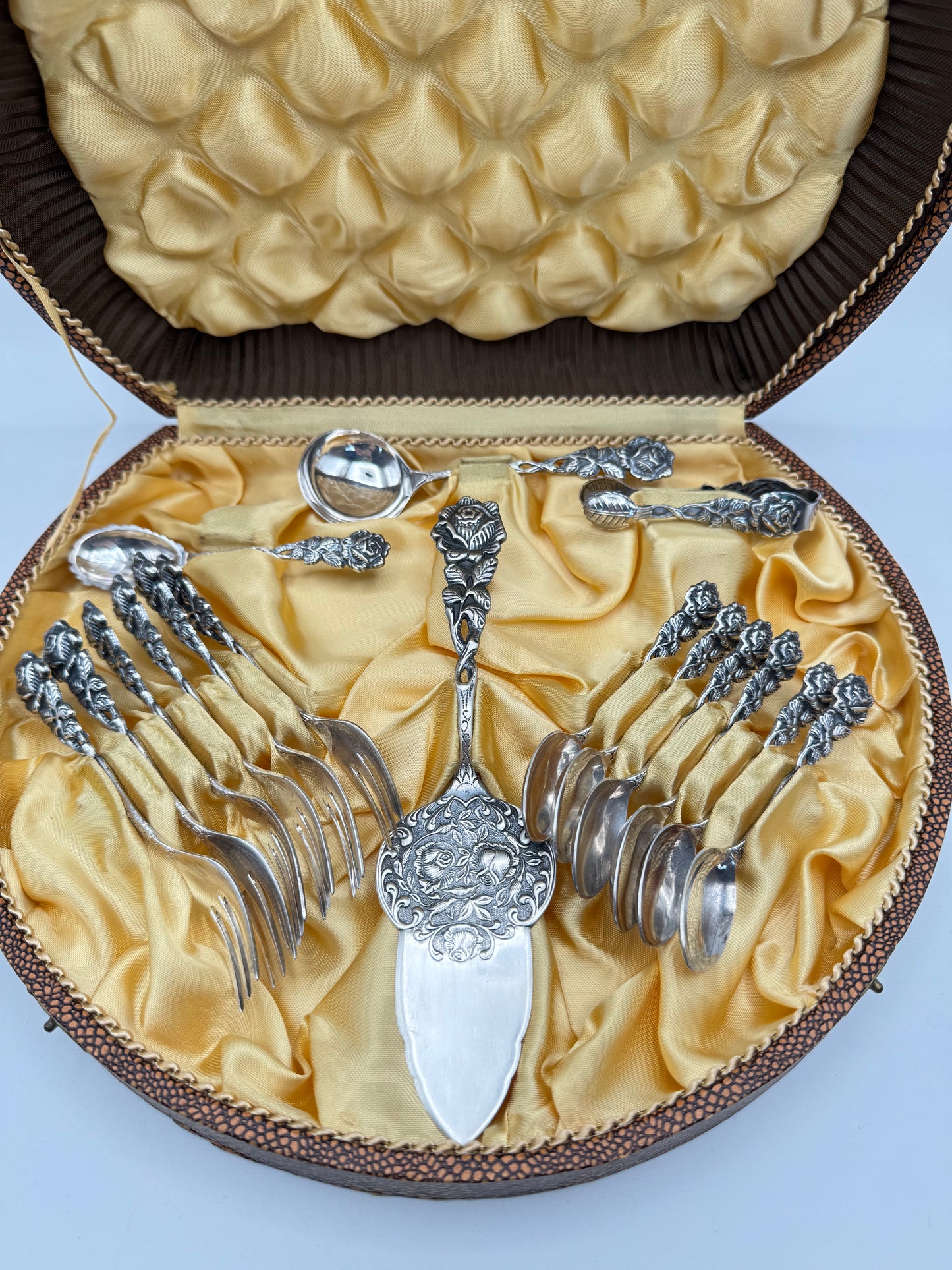 Vintage Hildesheimer Rose 16pc Dessert Set 100 Silver Original Box