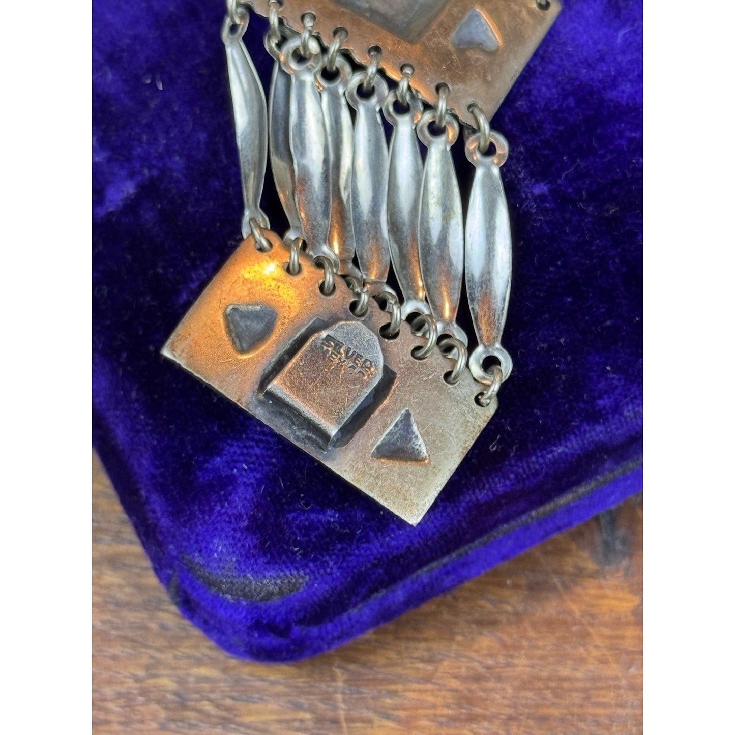 Vintage Mexico Bracelet 7” Silvertone Figural Panel Artisan Statement Jewelry