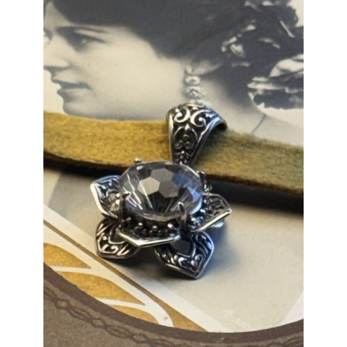 SARDA Sterling Silver 925 Floral Pendant Clear Faceted Stone Velvet Ribbon 1.5”